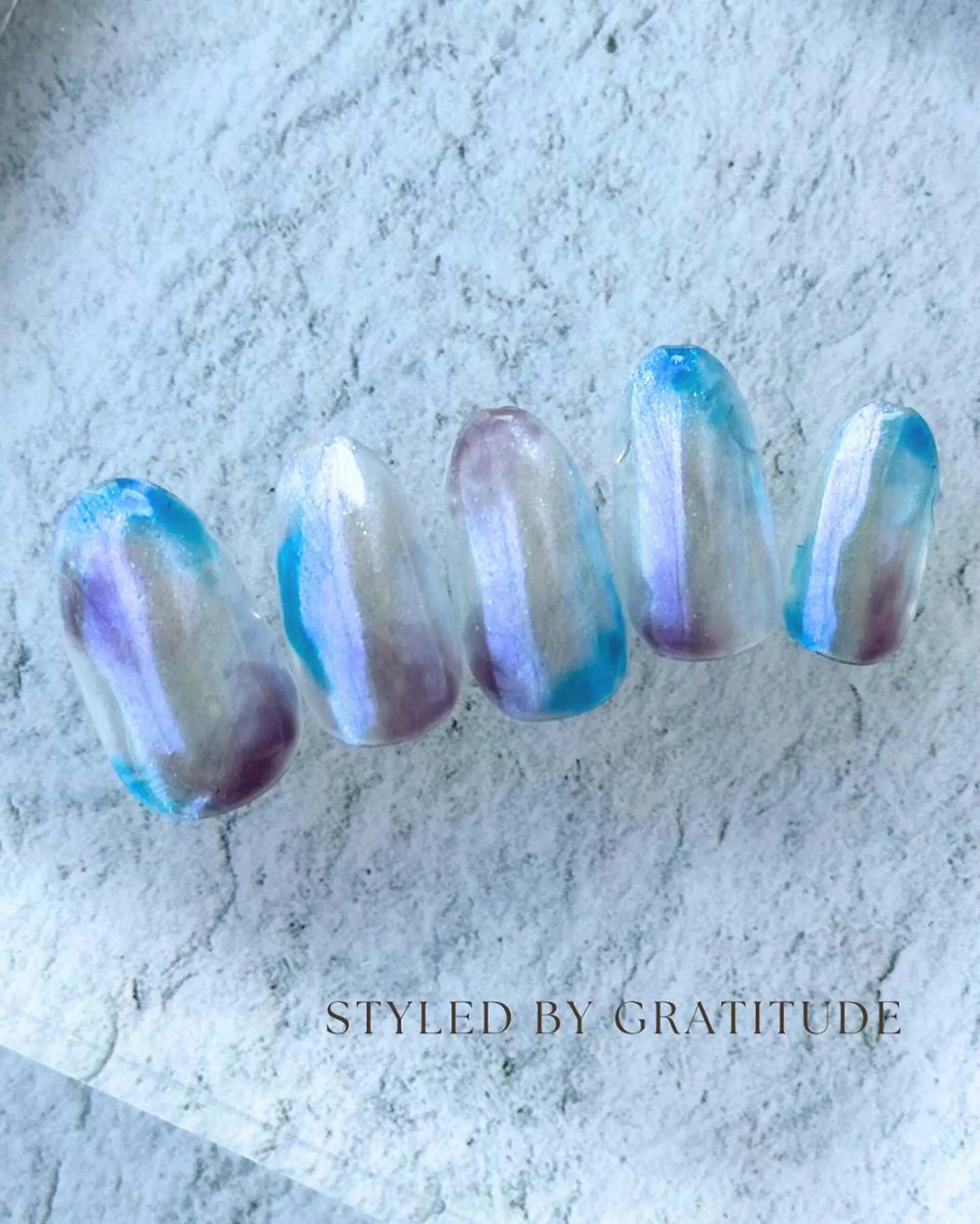 ネイル ニュアンスネイル ハンドネイル gratitude nail　宮永のネイルデザイン