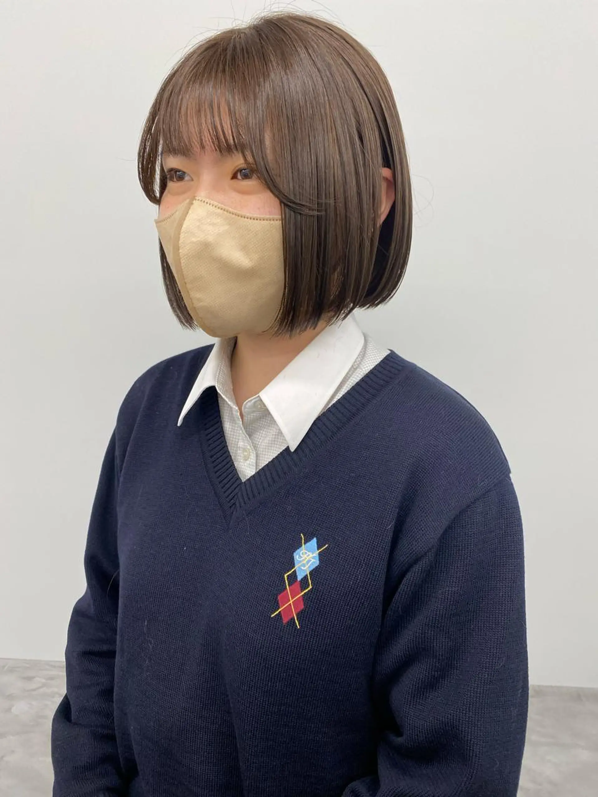 ショート カラー カット 寒河江 友花のヘアスタイル