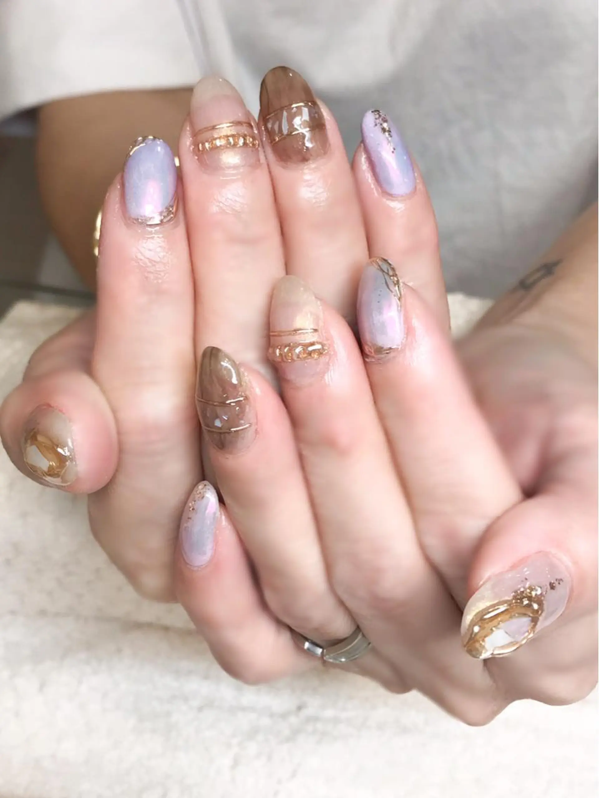 ネイル オーロラネイル ジェルネイル キラキラネイル 夏ネイル Nyanco Nailのネイルデザイン