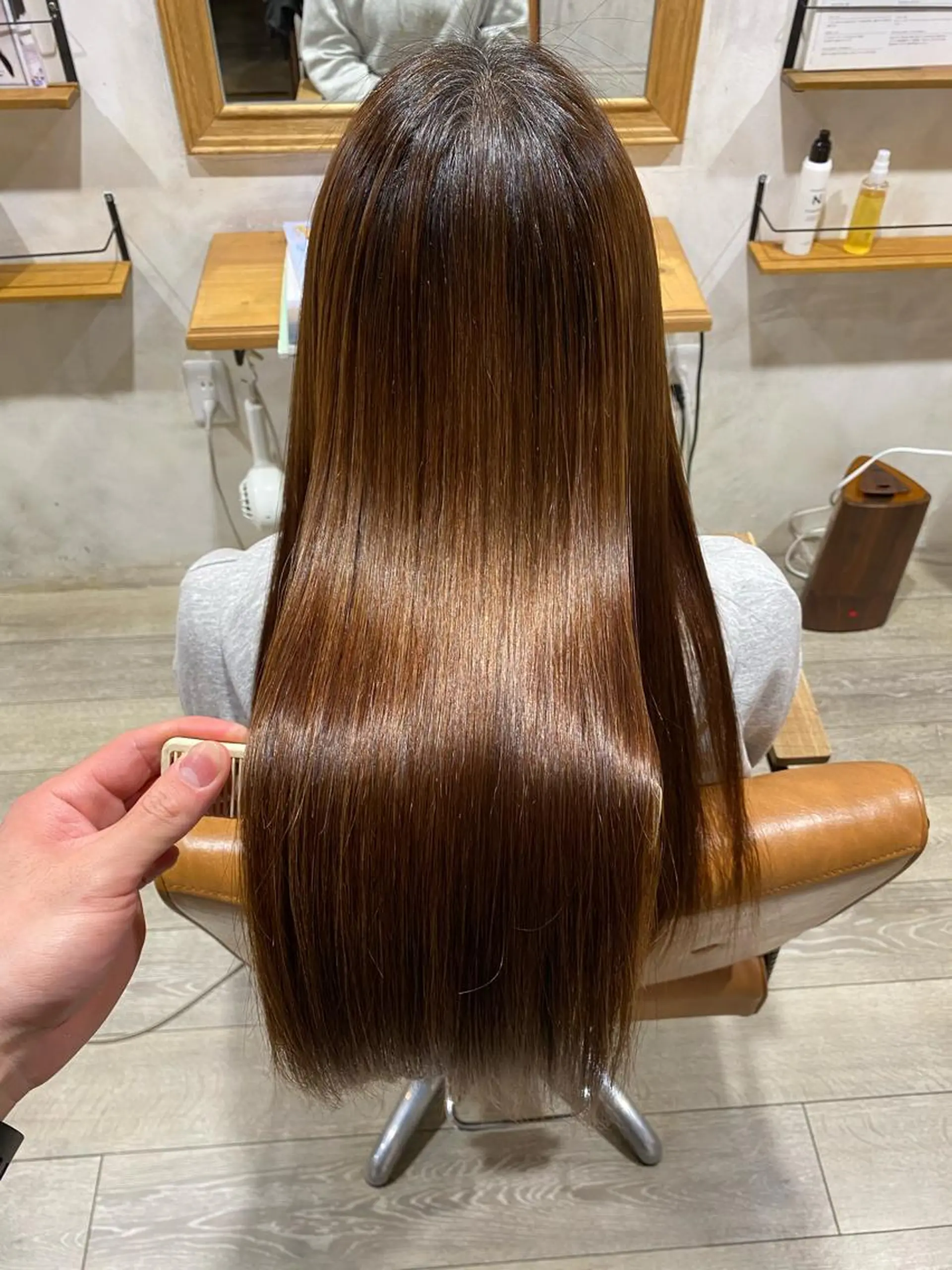 カラー パーマ 縮毛矯正 安部 真輝のヘアスタイル