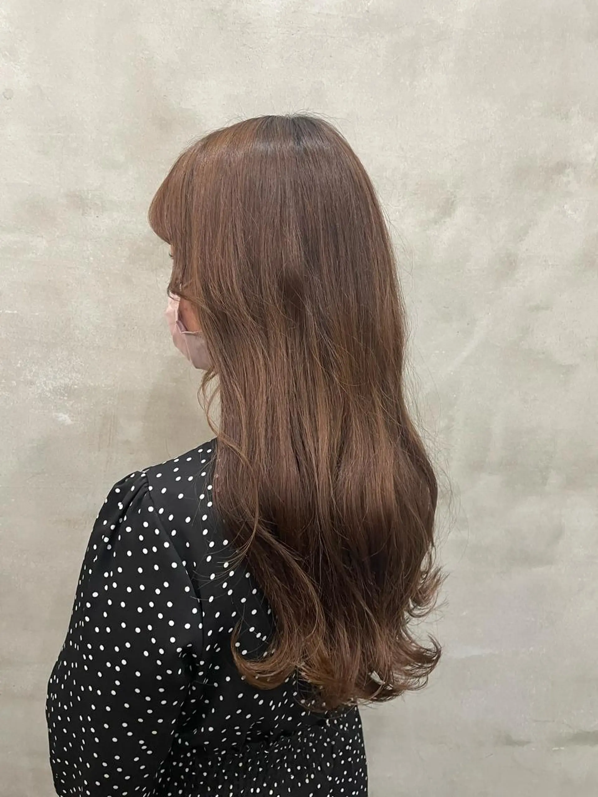 ロング カラー ベージュカラー ミルクティーベージュ 顔周りカット 似合わせカット カット ヘアカラー トリートメント 【ピンク/韓国ヘア/ ヘアセット】亜海のヘアスタイル