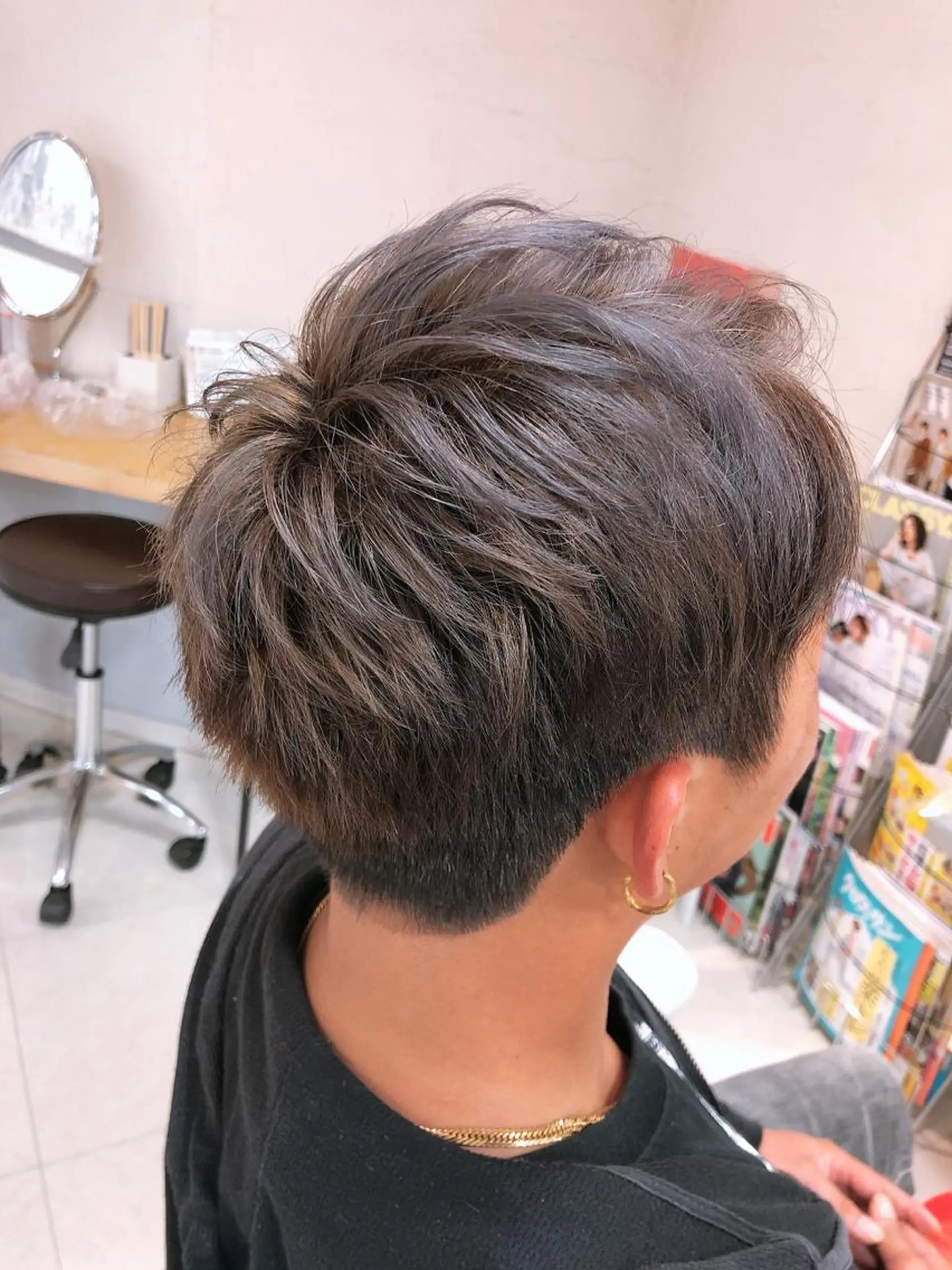 カラー メンズ ヘアカラー 阿部 美咲のヘアスタイル