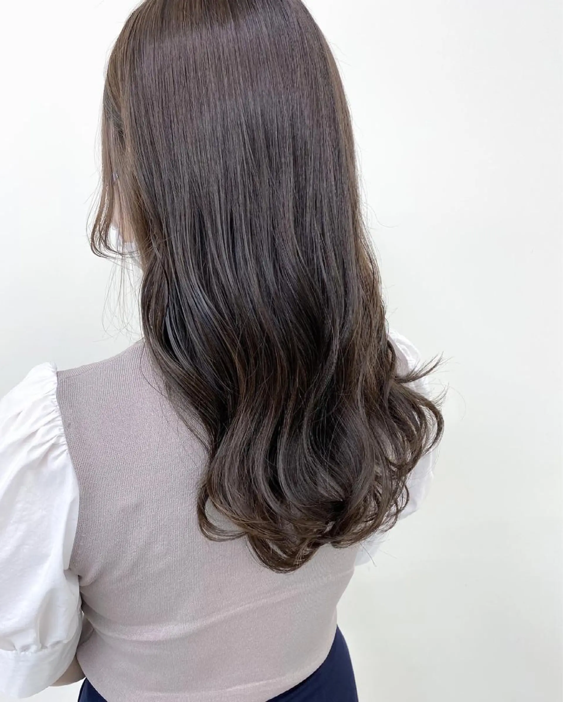 ロング カラー ベージュカラー 透明感カラー シアーベージュ カット ヘアカラー トリートメント Meena by urban所属・丹羽 隼人 /韓国ヘア🇰🇷のヘアスタイル