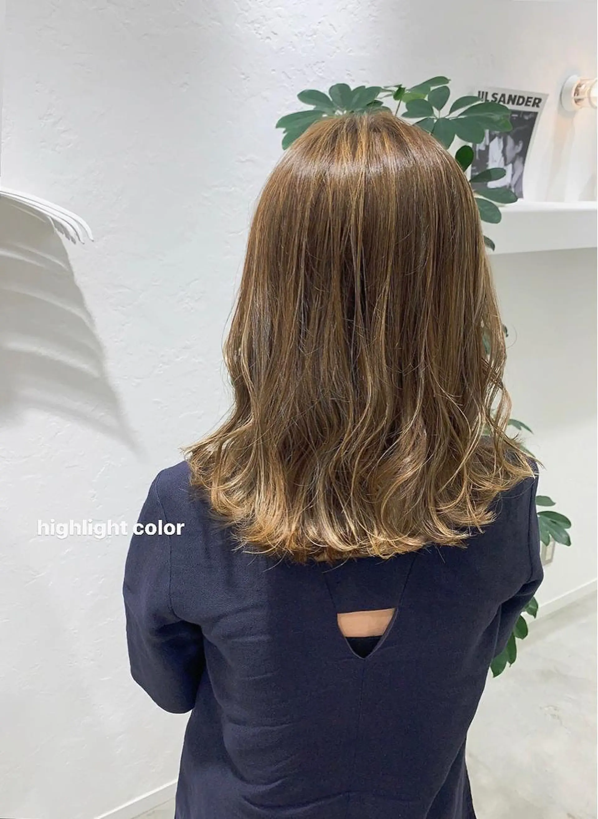 セミロング カラー 🎀トレンドhair 🎀マリノのヘアスタイル