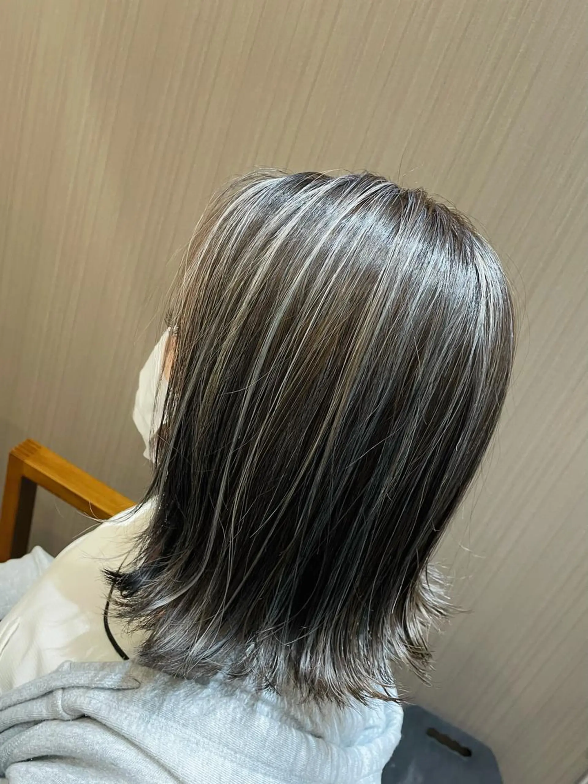 カラー ハイライトカラー HairandRelaxation Jinn所属・高崎 絵里子のヘアスタイル