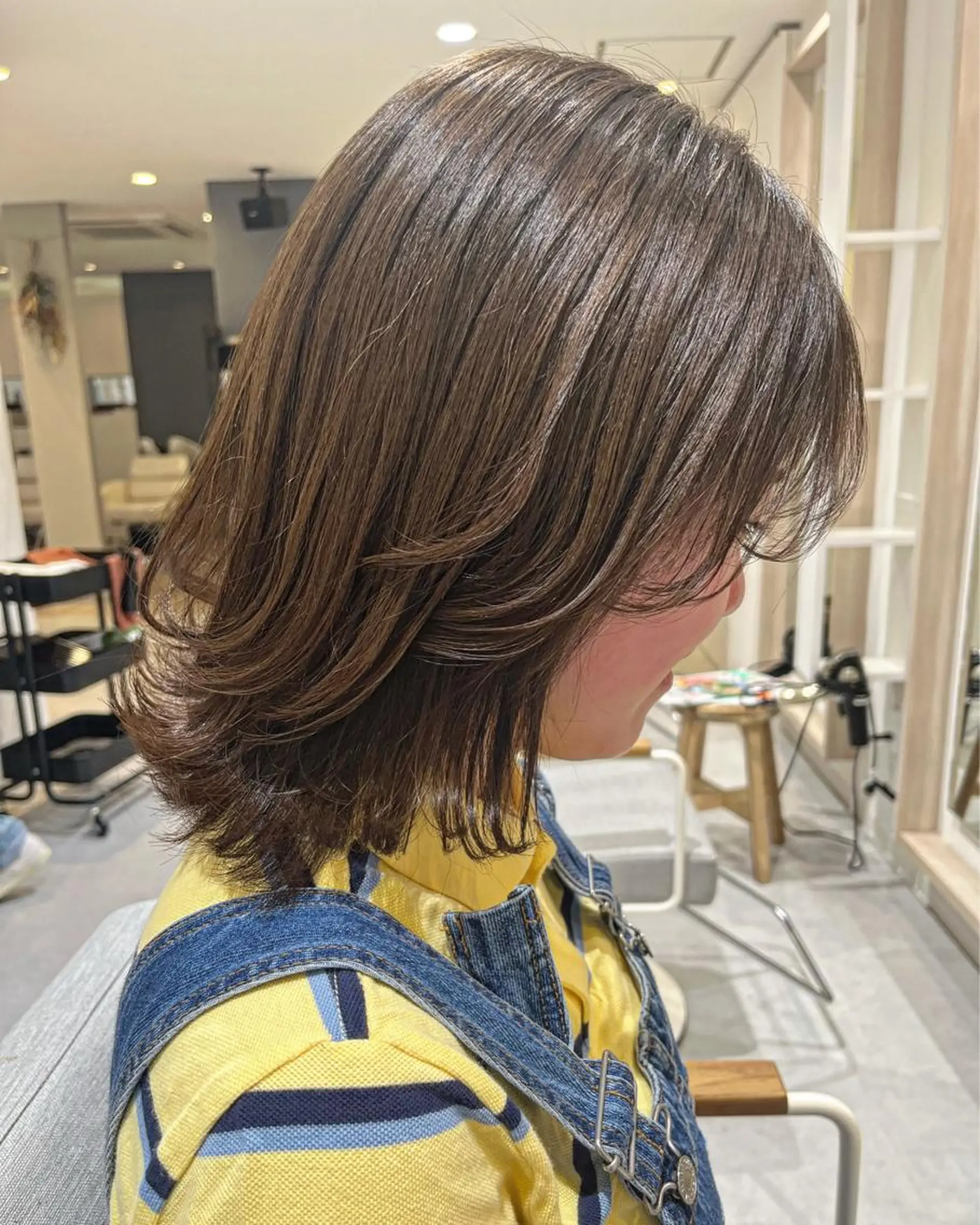 ミディアム レイヤーカット rivegauche yasuokaのヘアスタイル