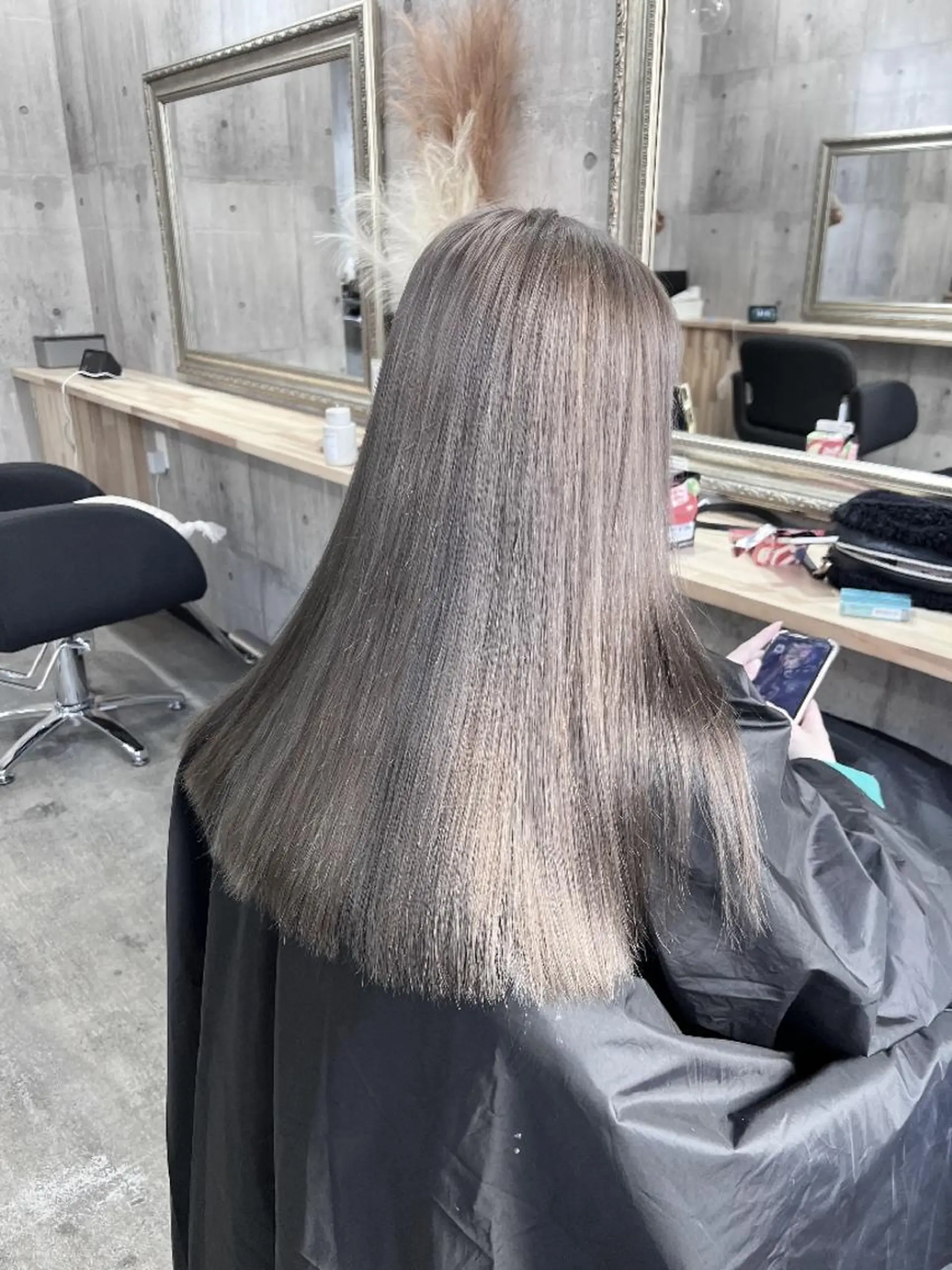 セミロング ヘアカラー トリートメント サニーサイド大名 ダブルカラー髪質改善のヘアスタイル