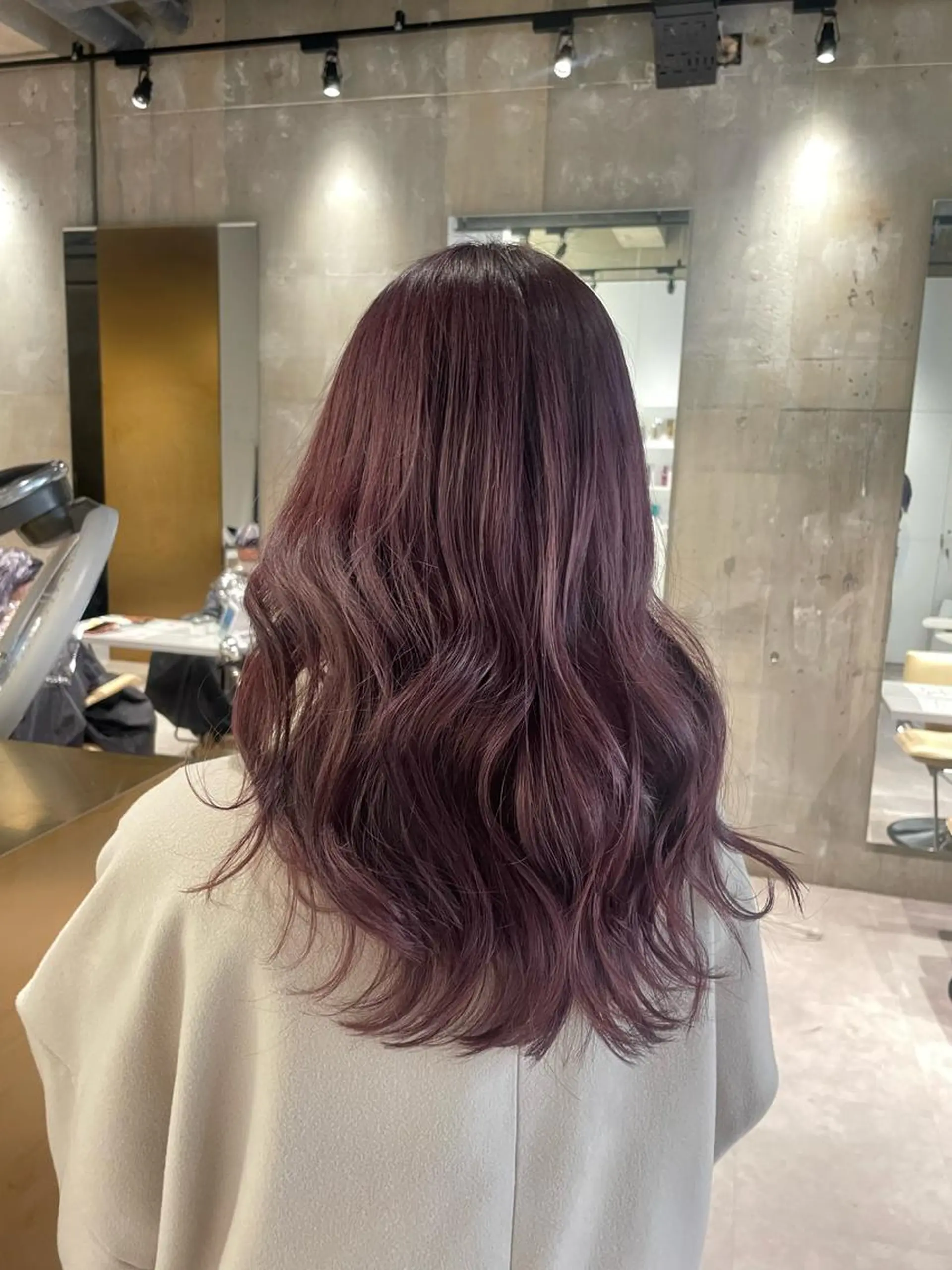 ロング カラー カット ヘアカラー トリートメント 美髪矯正/ハイトーン 🪸🩰ヒナコのヘアスタイル