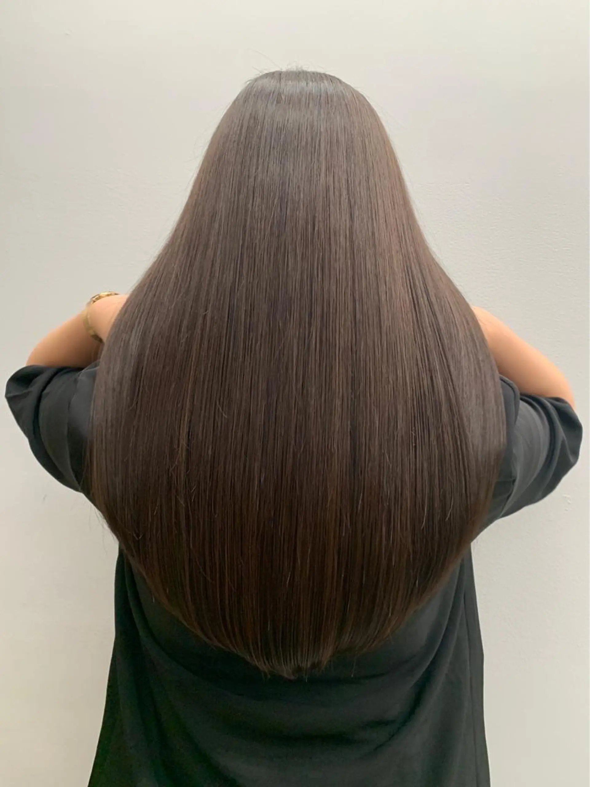 ロング カラー ヘアアレンジ ハイライトカラー オリーブカラー ハイライト 髪質改善 小顔カット 指名支持率NO.1 スタイリストのヘアスタイル