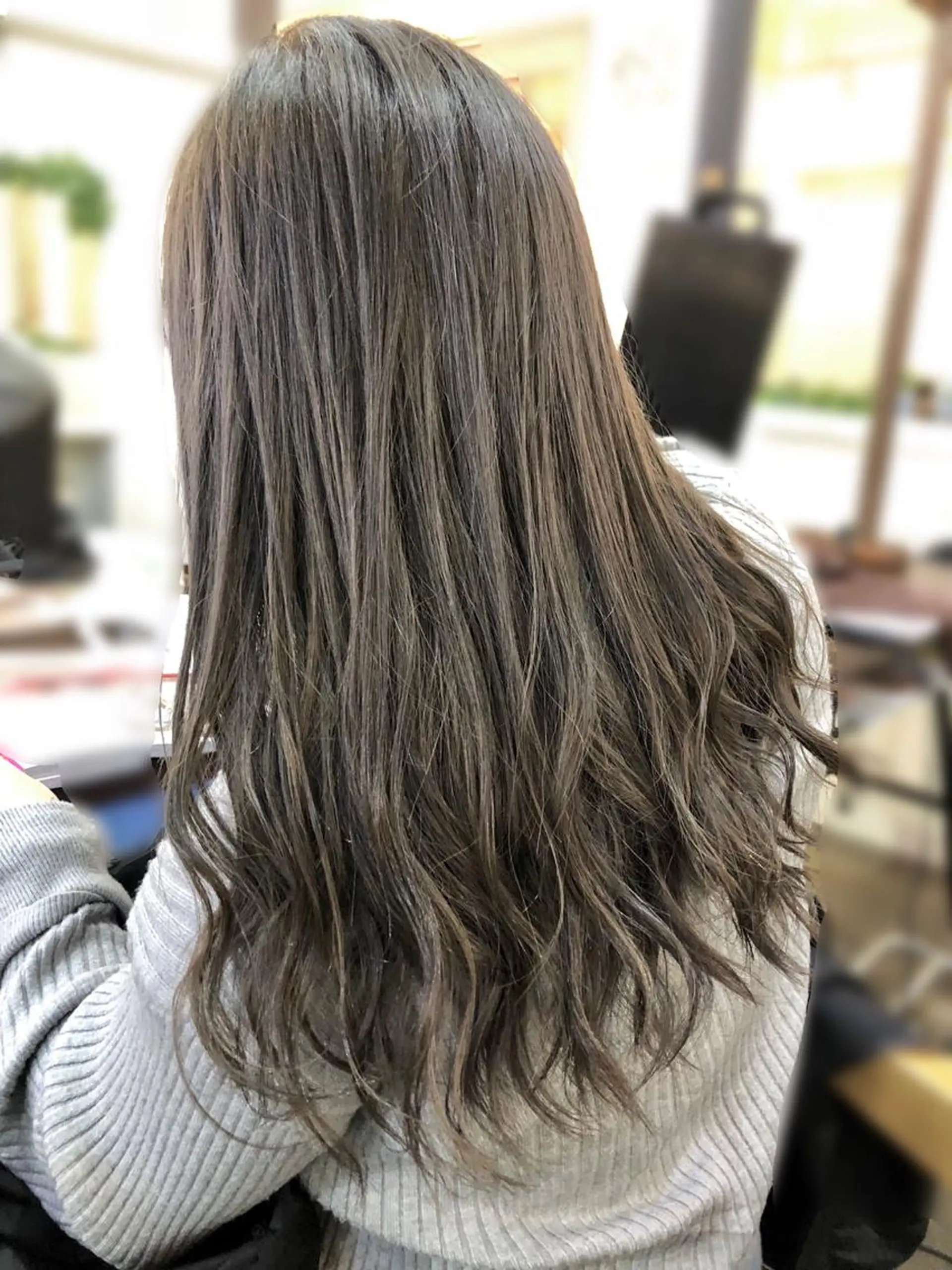 ロング カット ヘアカラー トリートメント フェアリーテイル所属・吉田 典弘のヘアスタイル