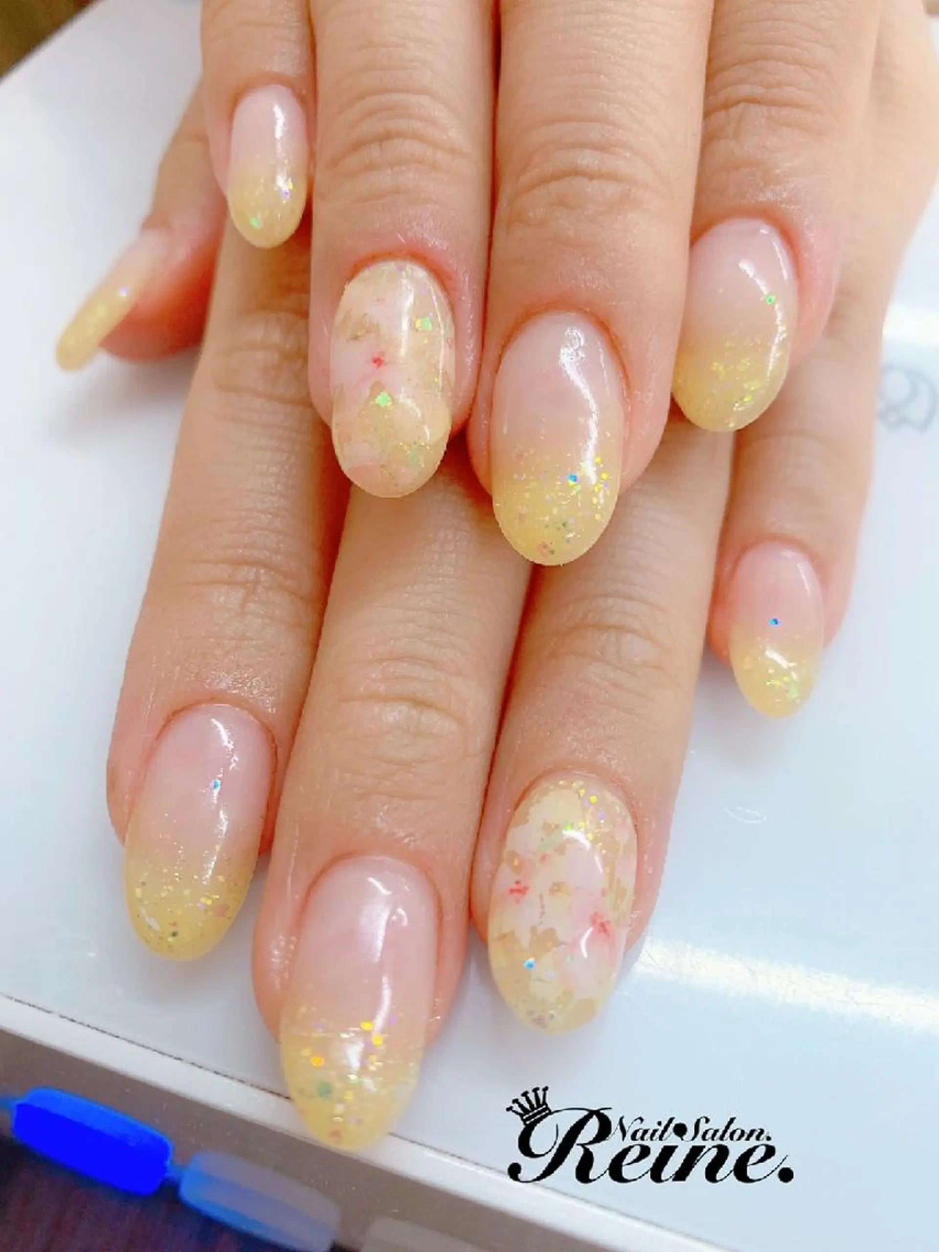 ネイル 黄色 Nailsalon Reine所属・玉栄 伶奈のネイルデザイン