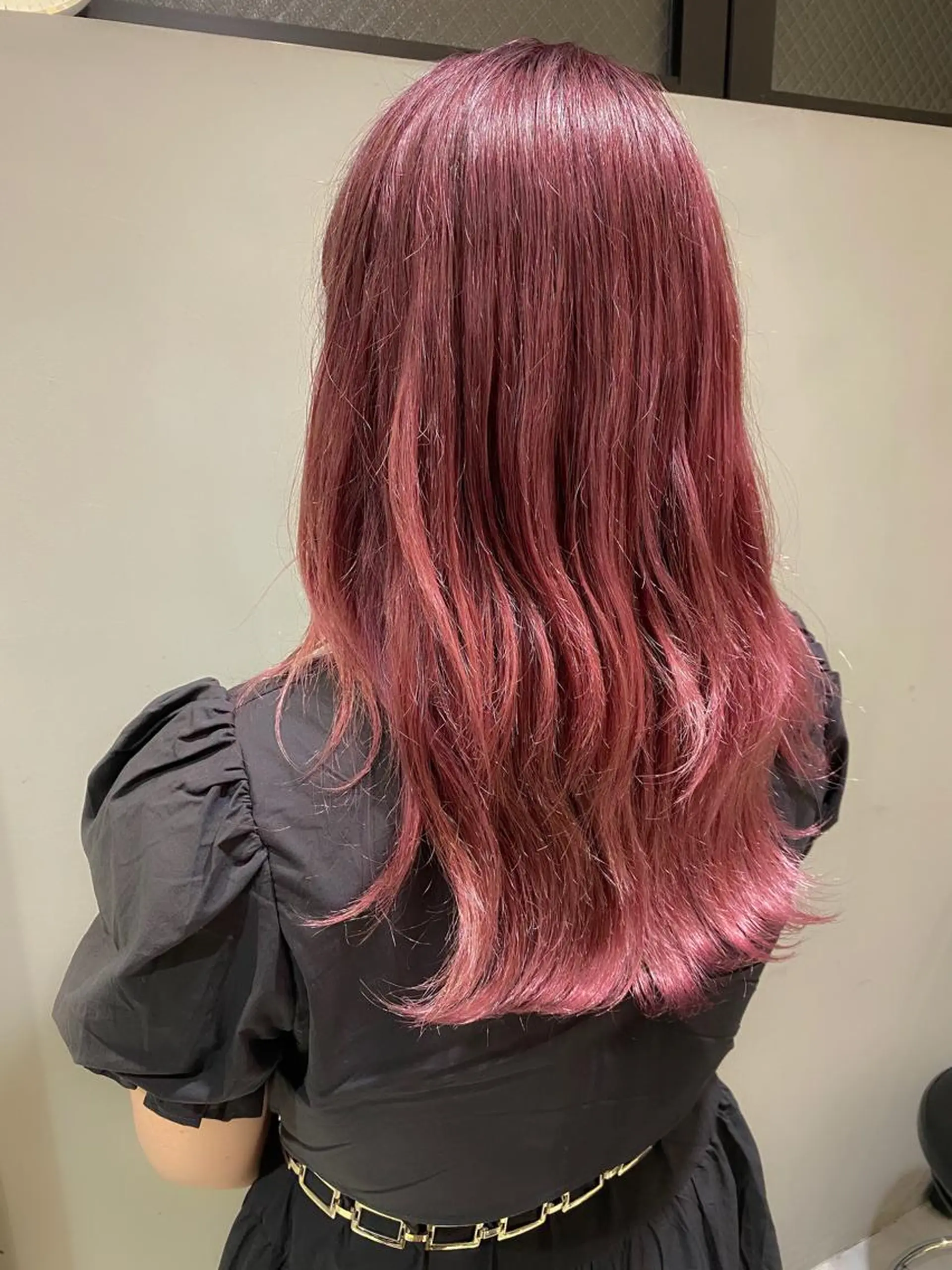 ミディアム カラー 圧倒的透明感カラー nana🦕のヘアスタイル