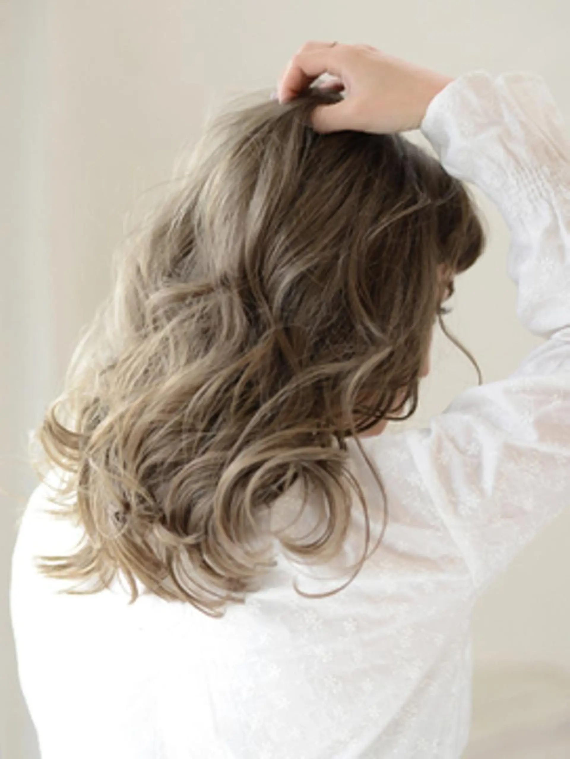 カラー 中島 稔のヘアスタイル