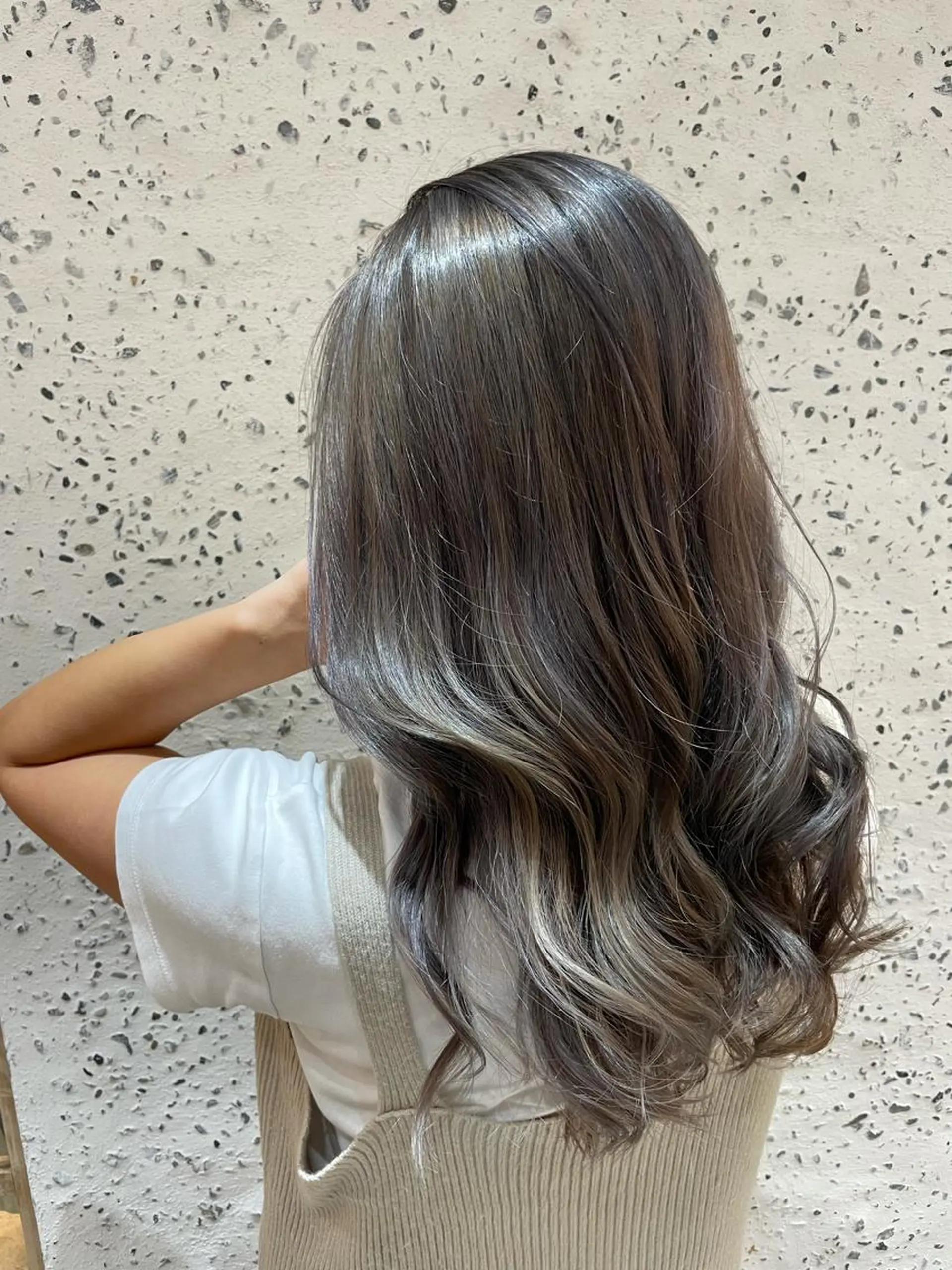 セミロング カラー カット ヘアカラー トリートメント 💗艶×髪改善カラー 特化💗AYAKIのヘアスタイル