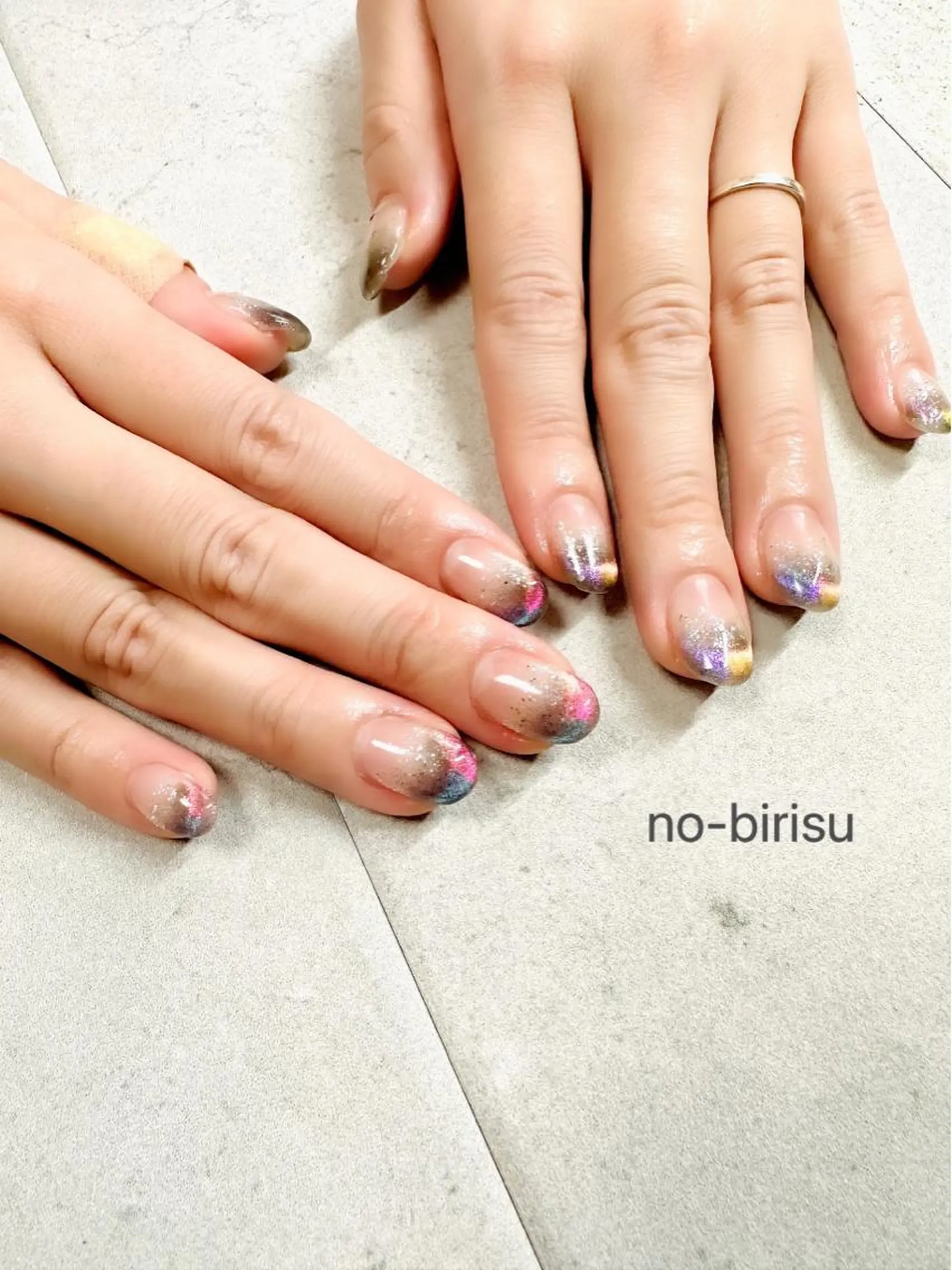 ネイル マグネットネイル ハンドネイル no-birisu nailのネイルデザイン