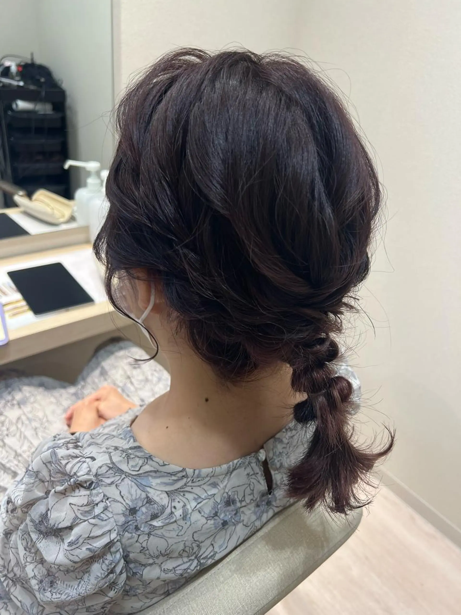 ミディアム ヘアセット mina .のヘアスタイル
