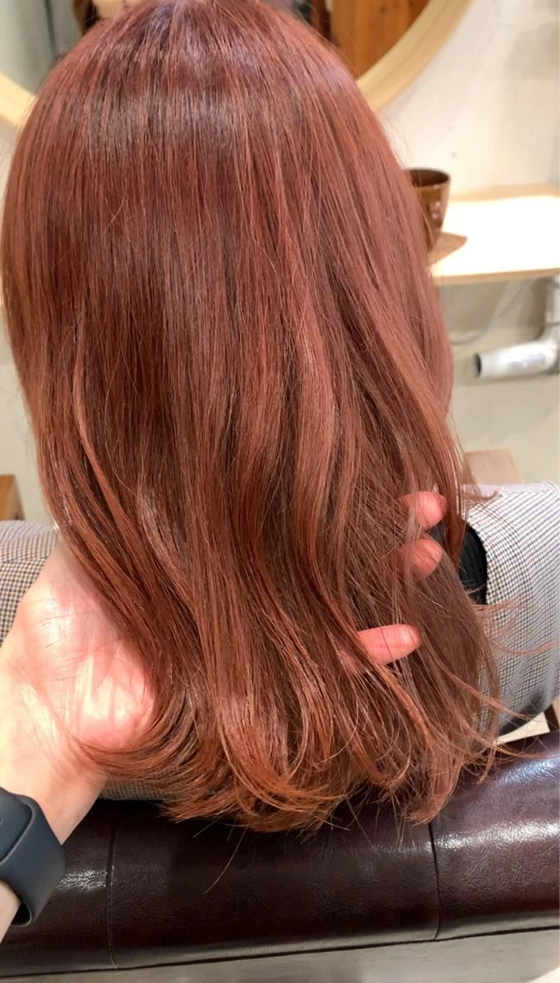ミディアム カラー ブリーチ イルミナカラー ブリーチなしカラー ピンクカラー ヘアカラー トリートメント Liberty 店長 TAJIMAのヘアスタイル