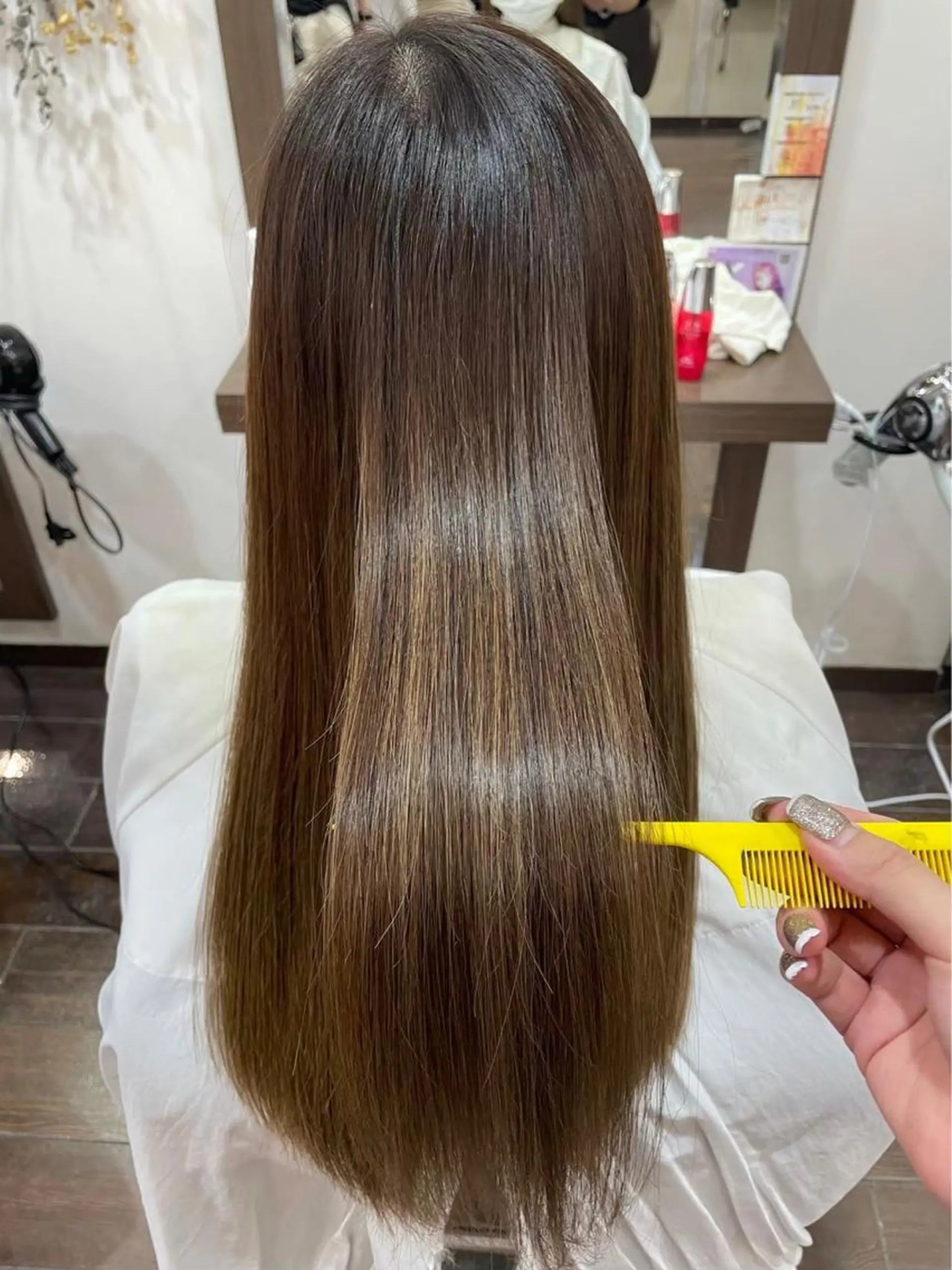 ロング カラー ブリーチ ケアブリーチ ダブルカラー イヤリングカラー グラデーションカラー カット トリートメント 艶髪ハイトーン/ AYAKA🌙のヘアスタイル