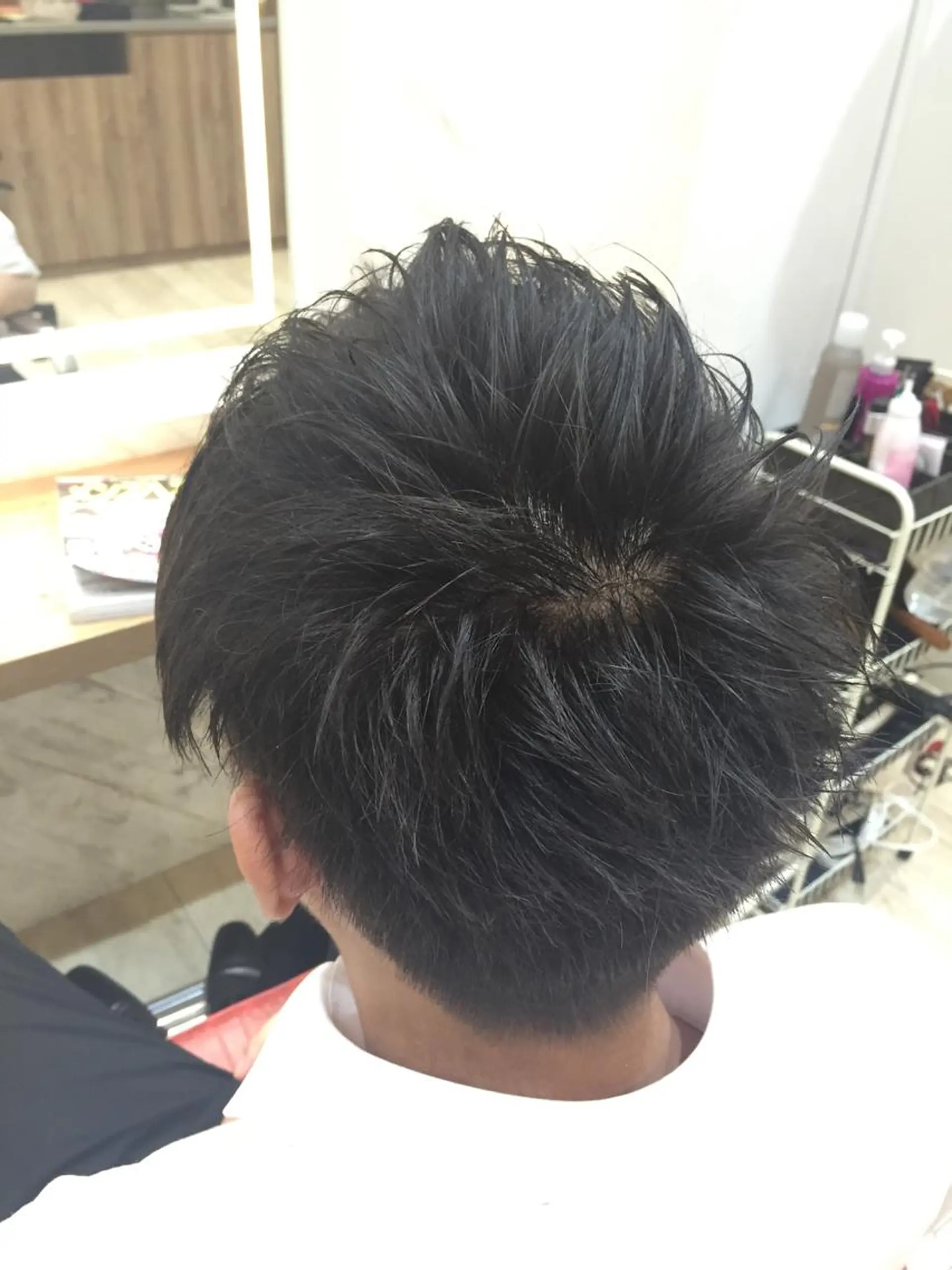 ショート メンズ 吉岡 三四朗のヘアスタイル