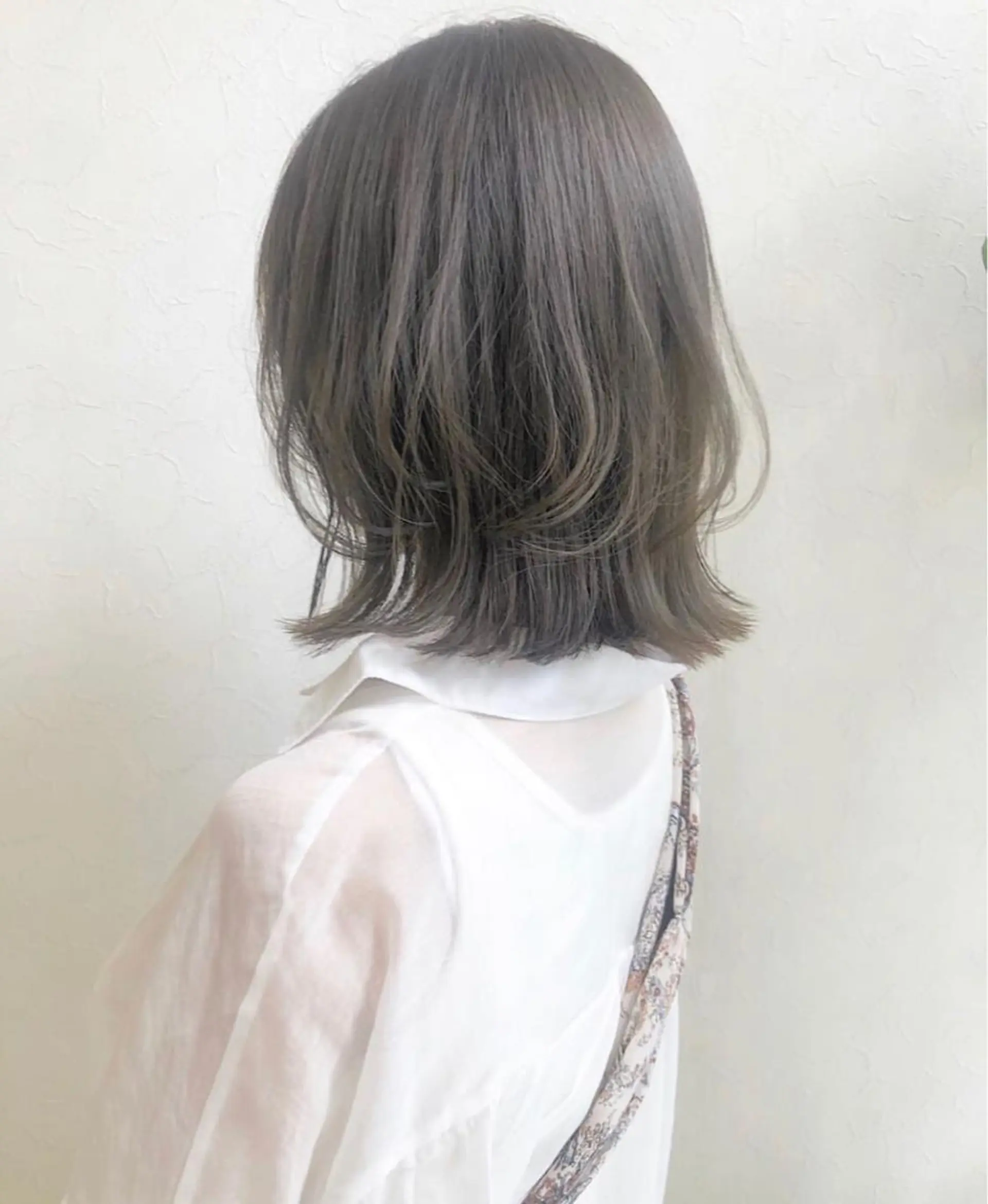 ミディアム カラー nakahara madokaのヘアスタイル