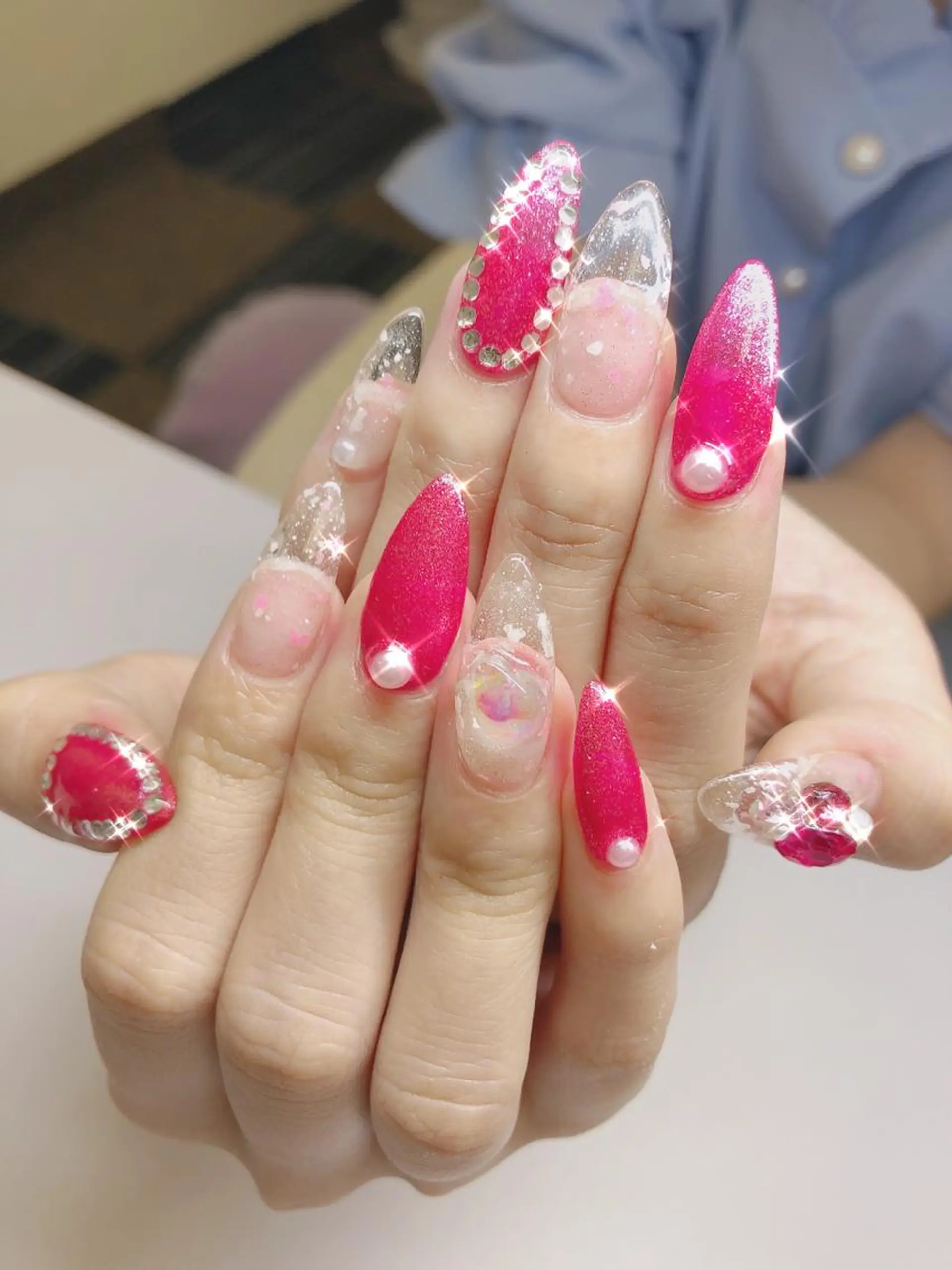 ネイル Flowerネイルサロン所属・. yukiのネイルデザイン