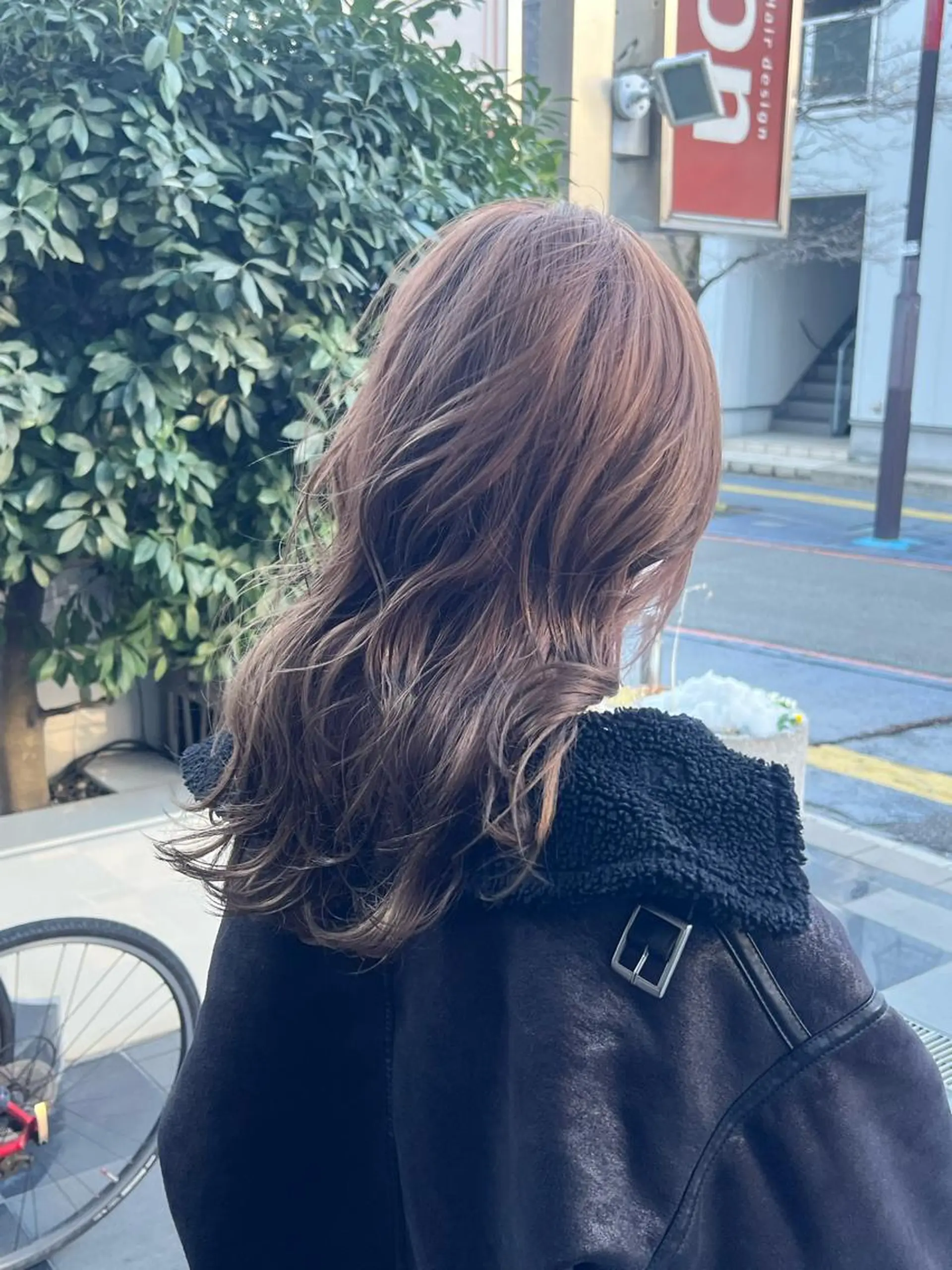 セミロング カラー ヘアカラー トリートメント 美容室soi所属・石田 凱土のヘアスタイル
