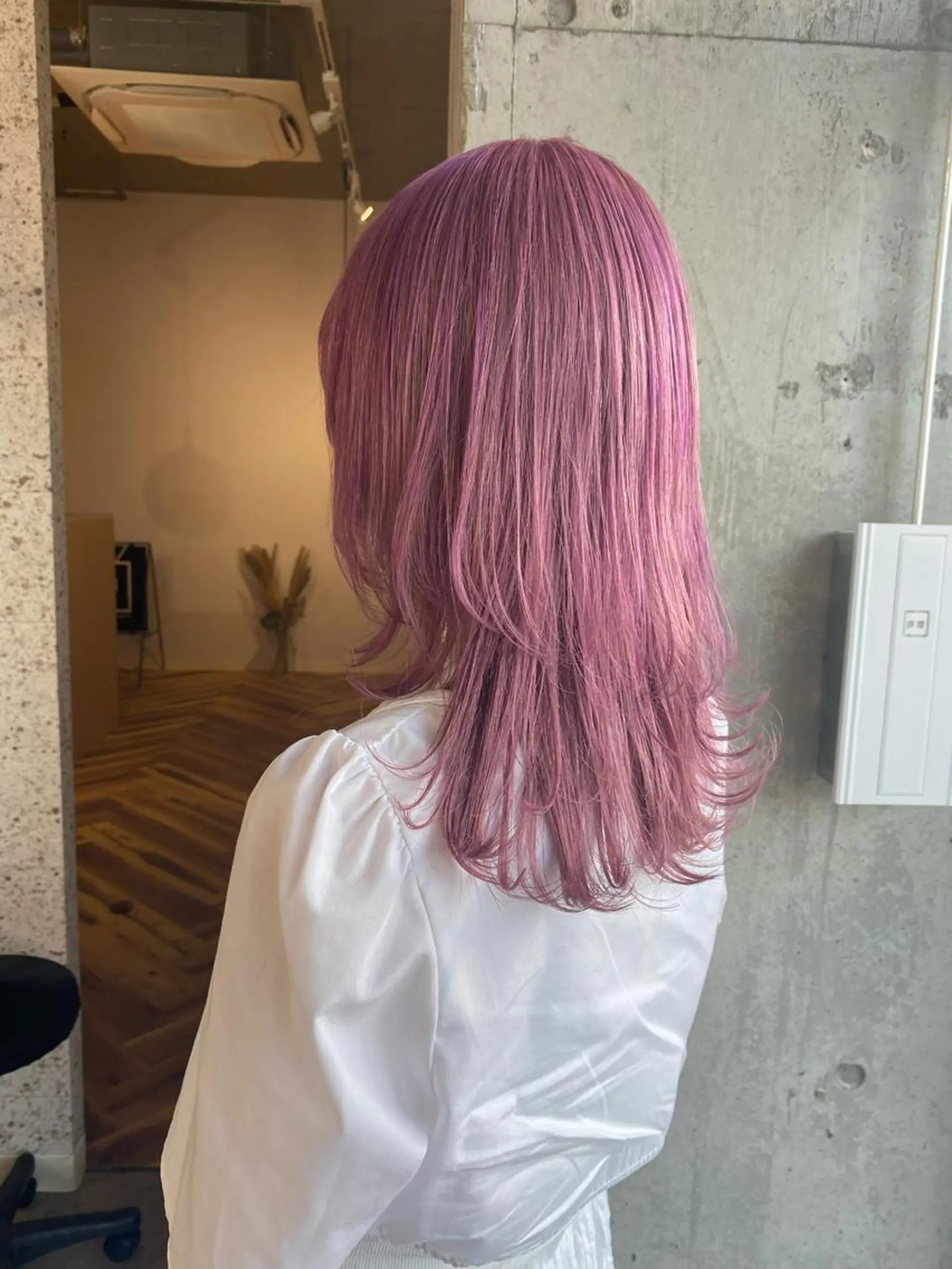 ミディアム カラー ヘアアレンジ ピンクカラー カット ヘアカラー トリートメント lani 天神大名/ブリーチのヘアスタイル
