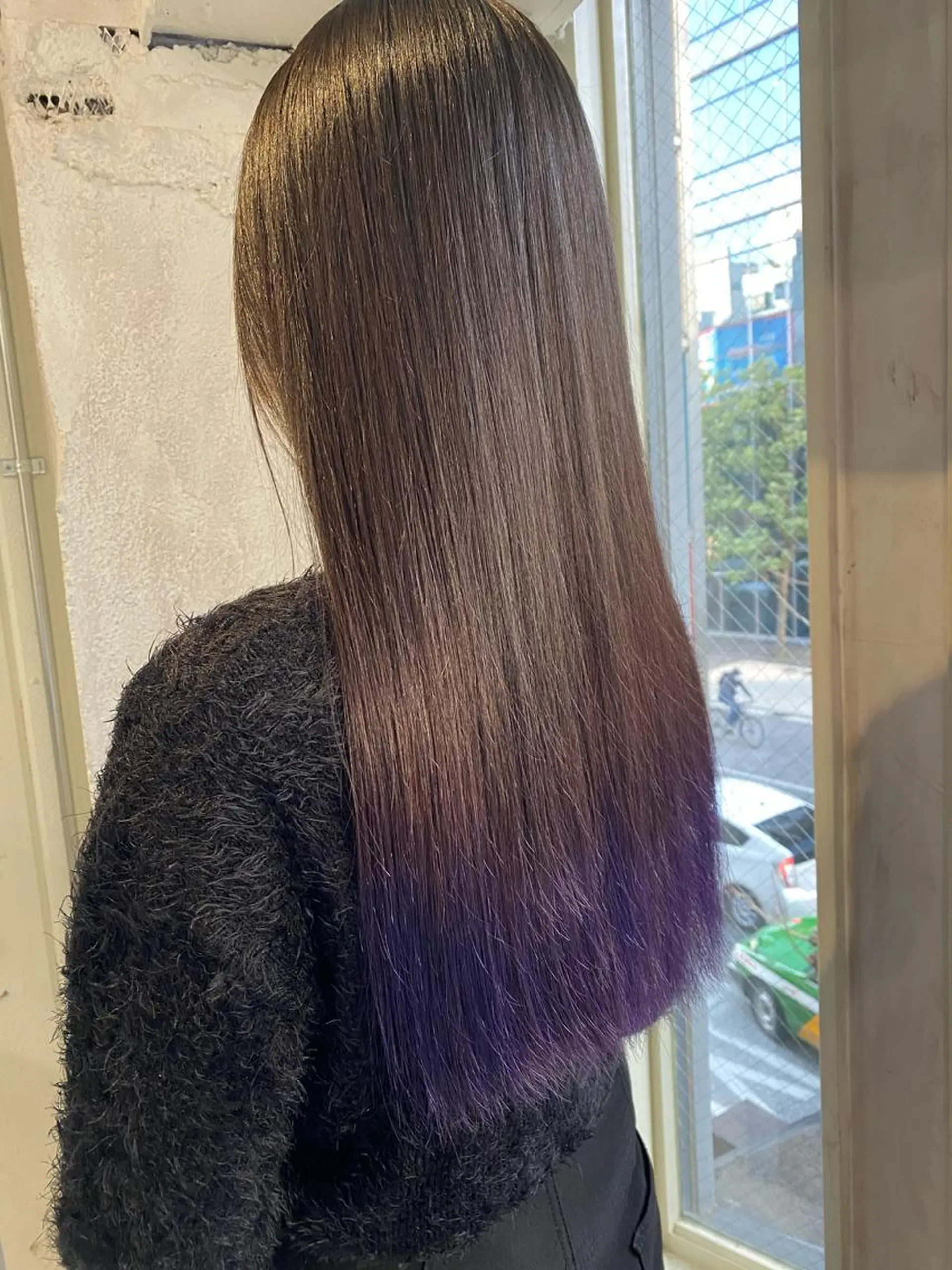 ロング カラー ブリーチ グラデーションカラー パープルカラー ヘアカラー ALLY（アリー）所属・ミニモお気に入り数 No.1宍戸雄弥のヘアスタイル