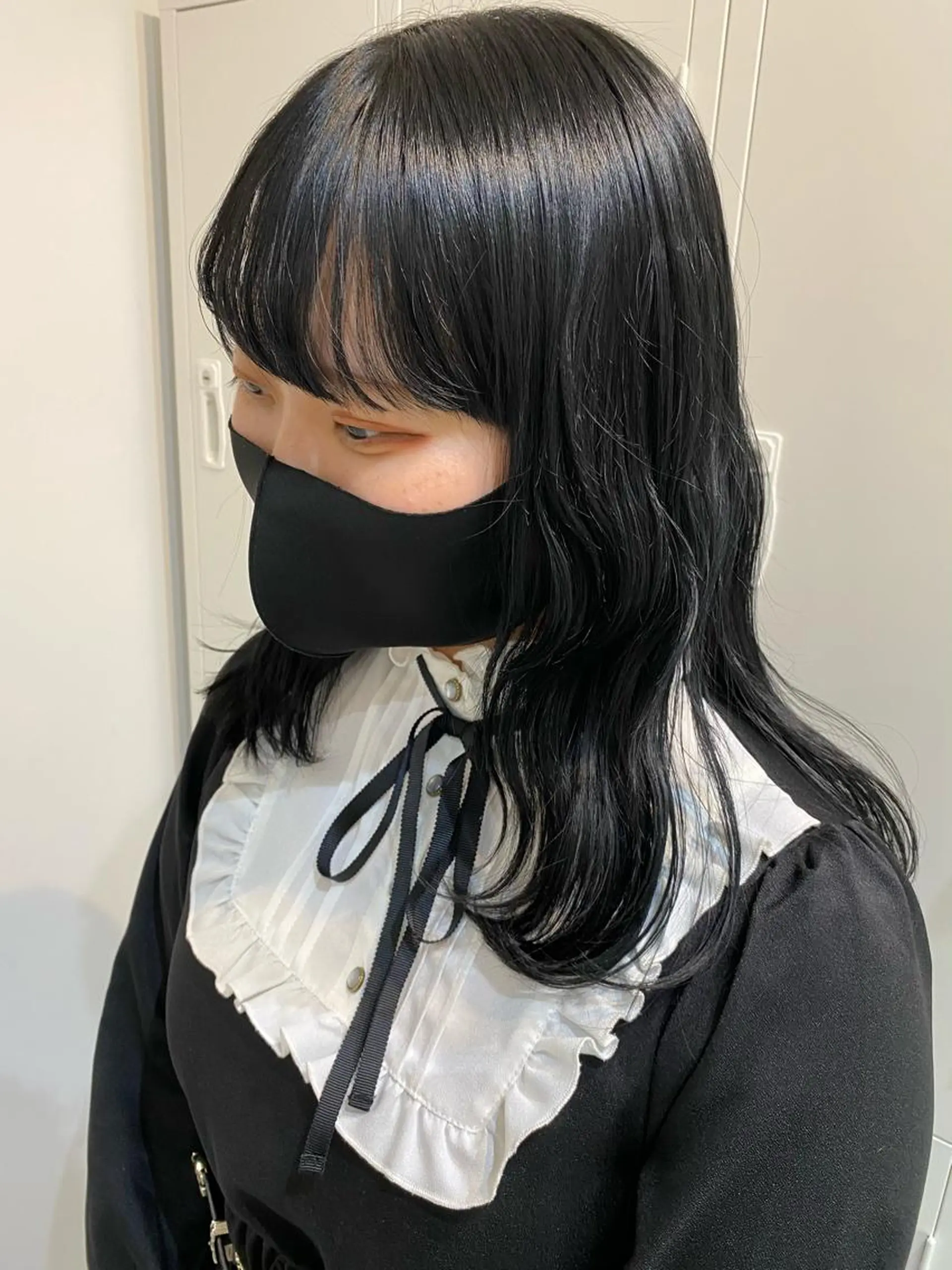 セミロング カラー 黒髪 🎀暖色カラー🎀 おかだみほのヘアスタイル