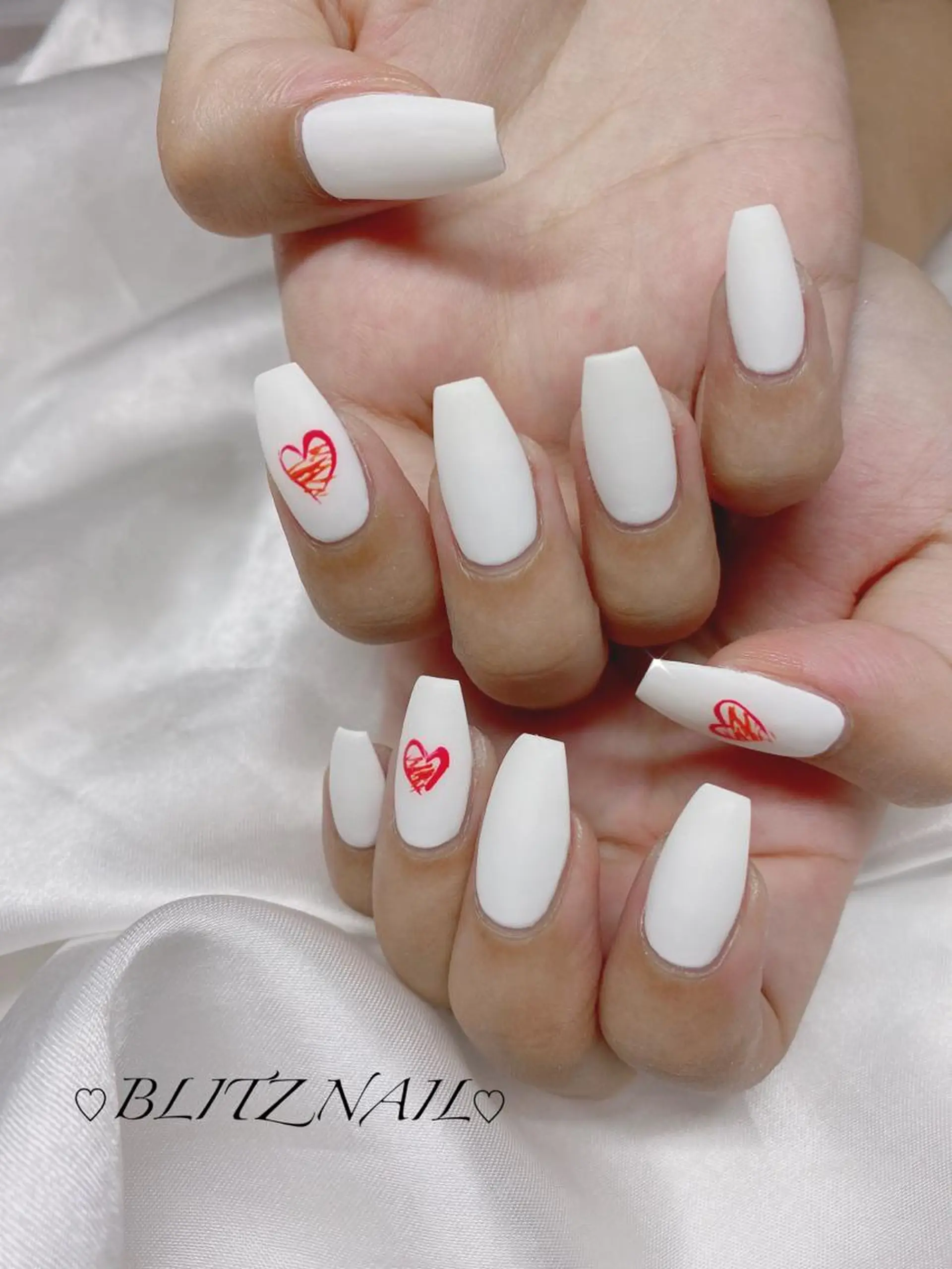 ネイル ハンドネイル BLITZ Nail 岩田💅🏻✨のネイルデザイン