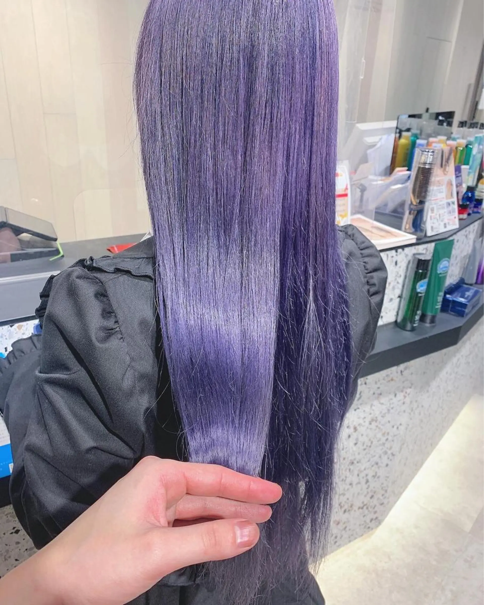 ロング カラー 🌿earth亀有店 【緑髪のノブ】🌿のヘアスタイル