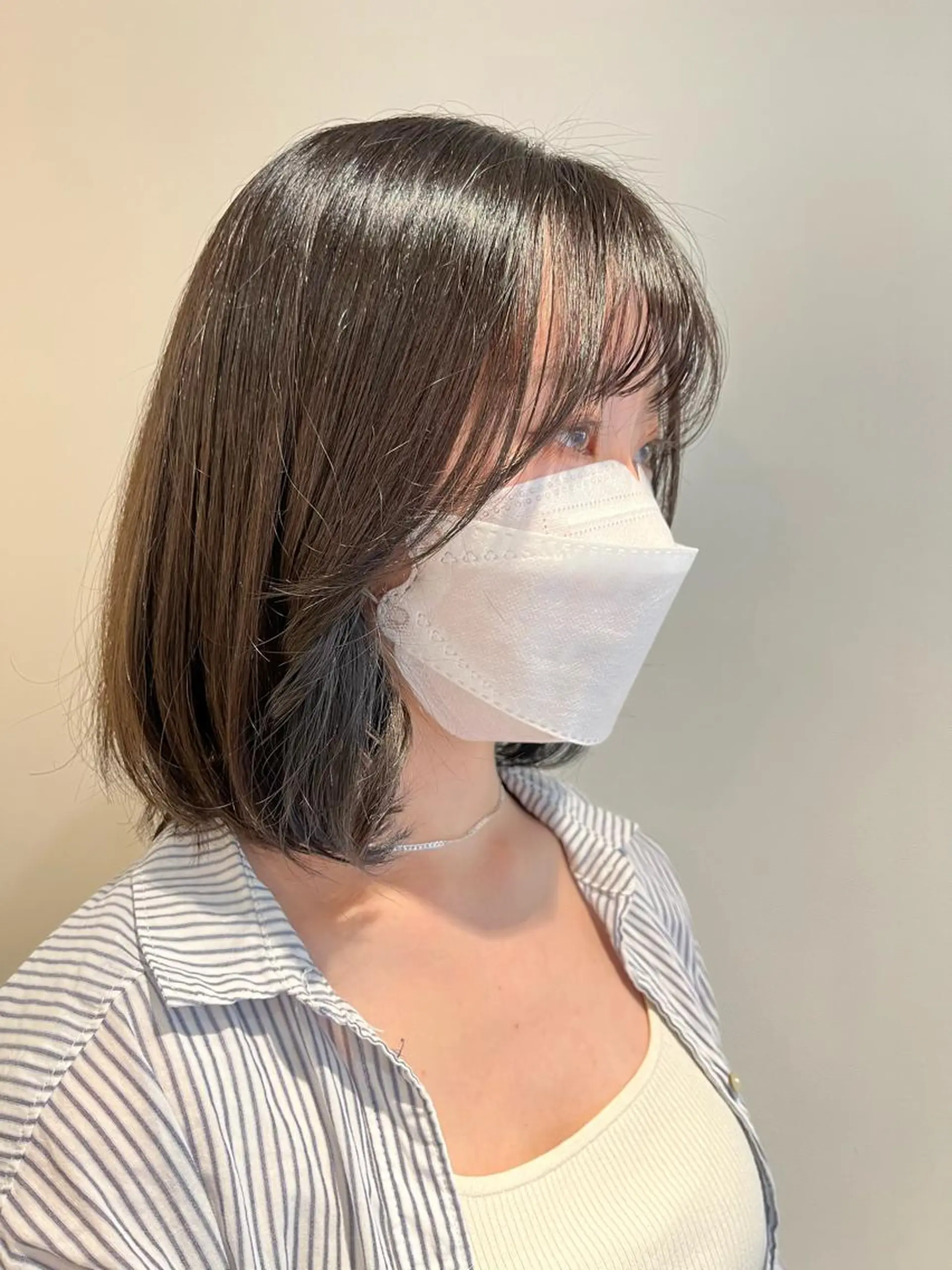 ミディアム カラー インナーカラー カット サイトウ アカネのヘアスタイル