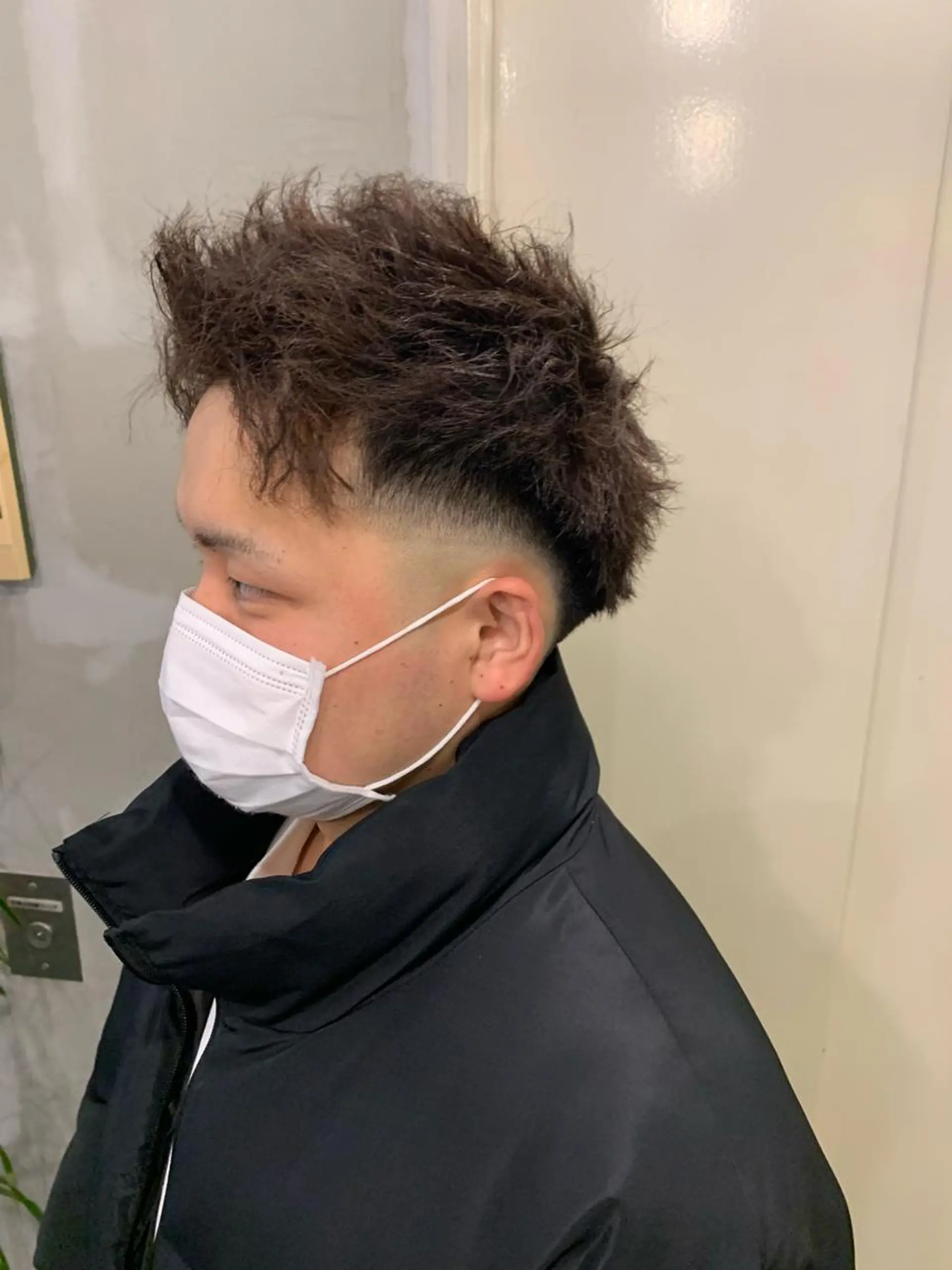 パーマ メンズ フェードカット 🫧顔まわりレイヤー カット🫧🧼白石輝のヘアスタイル