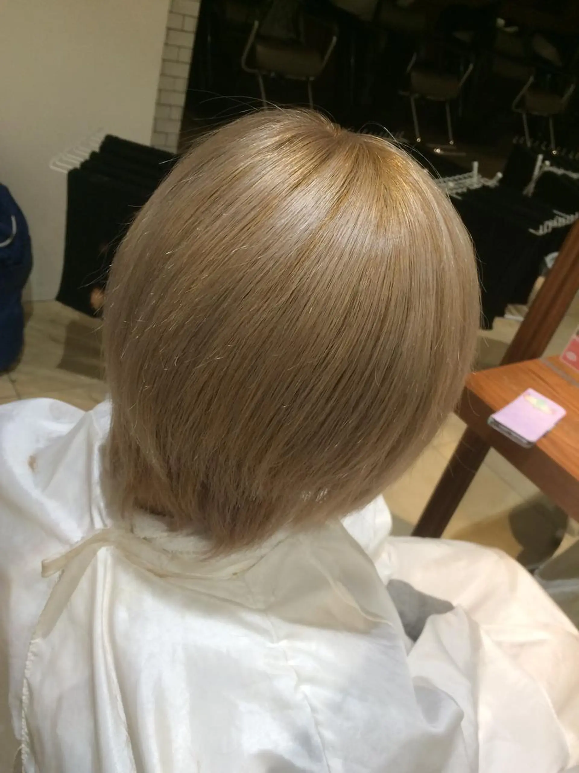 ショート カラー アッシュ 佐々木 好乃のヘアスタイル