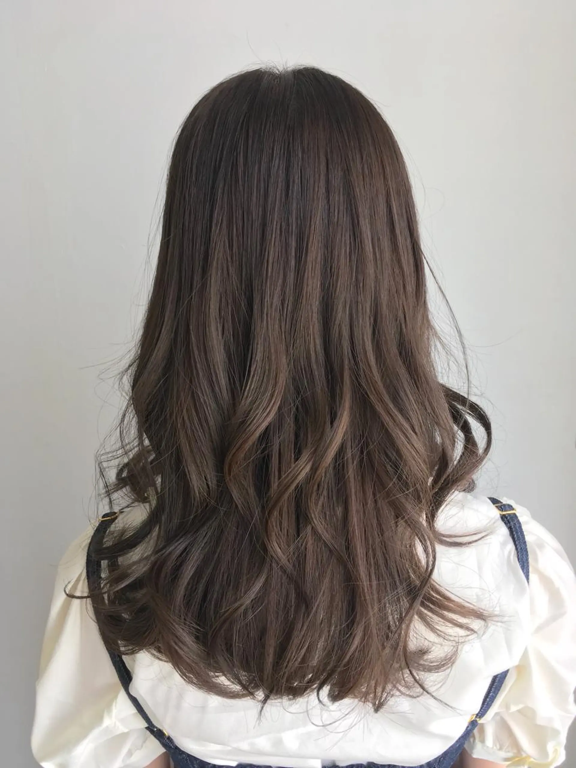 ロング カラー グレージュ go today shaire salon 本店所属・yoshi ☆のヘアスタイル