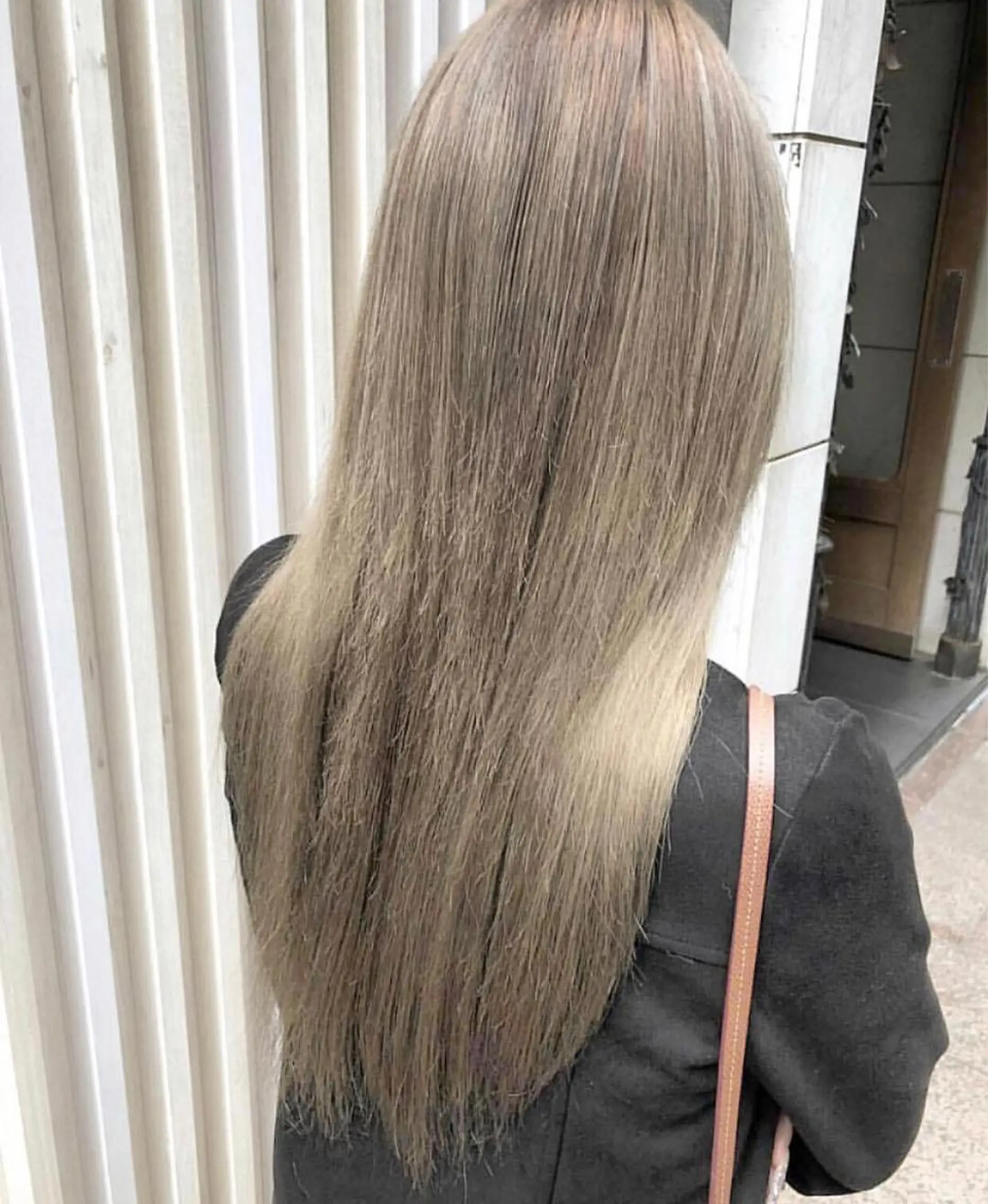 ロング ハイライト レイヤーカット salowin 原宿 aroa所属・韓国／ハッシュカット ／透明感カラー／金野のヘアスタイル