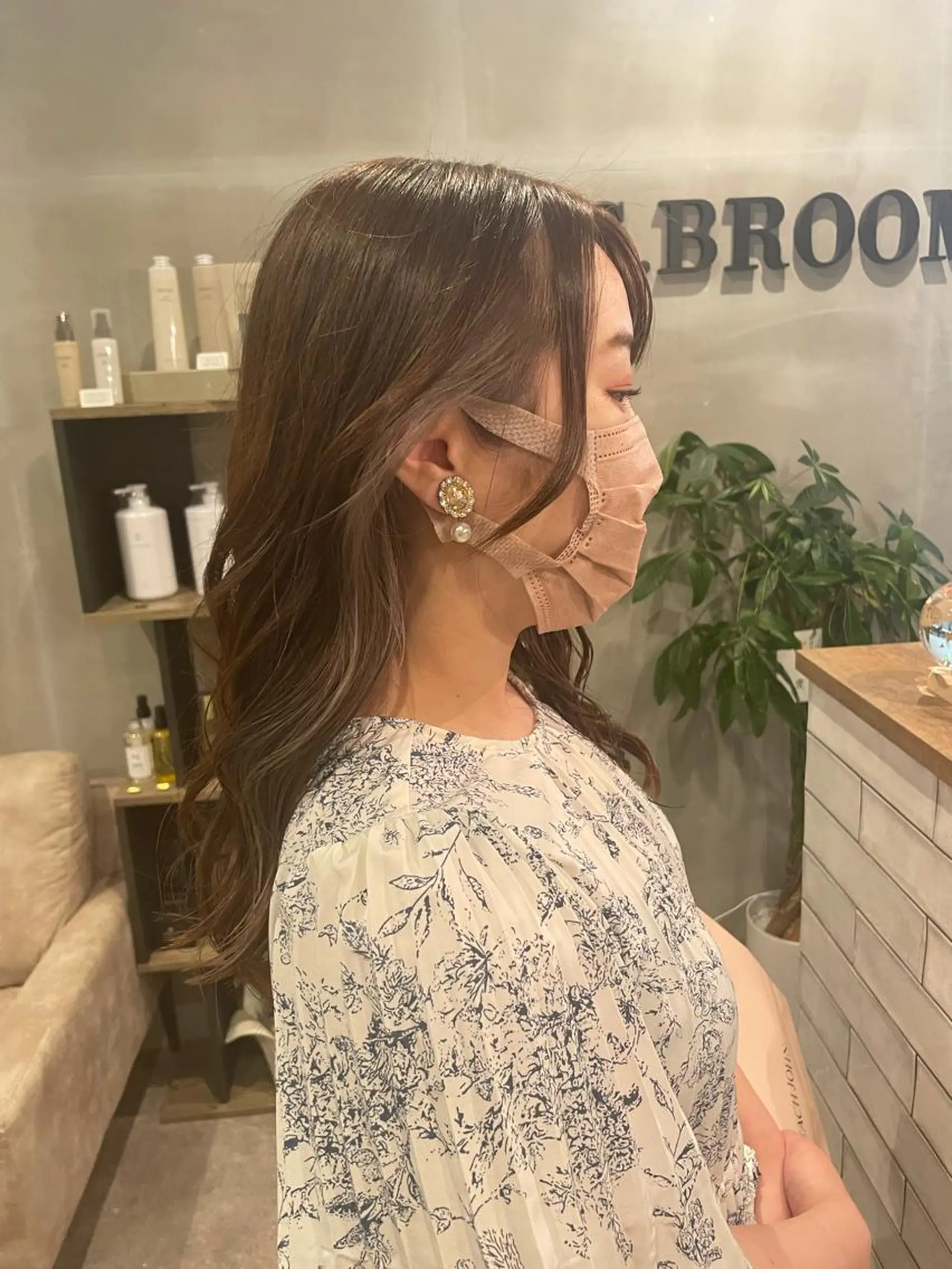 ロング カラー パーマ アディクシーカラー グレージュ インナーカラー Men's hair salon First 中百舌鳥店所属・First なかもず 店 YUKIのヘアスタイル