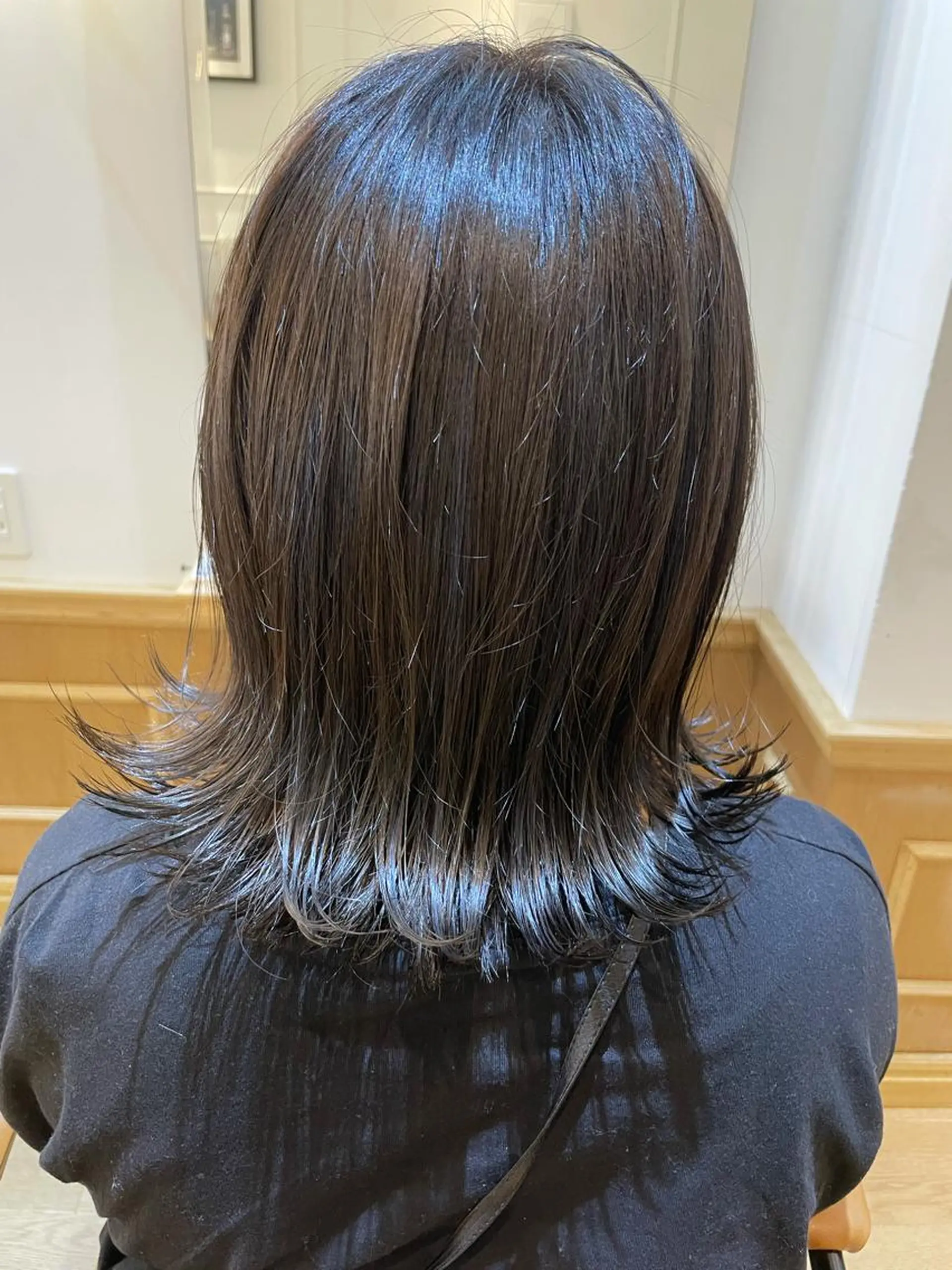 ミディアム ハイライト レイヤーカット トリートメント カット ヘアカラー トリートメント ✨シルクストレート✨ 美髪髪質改善Yukiのヘアスタイル