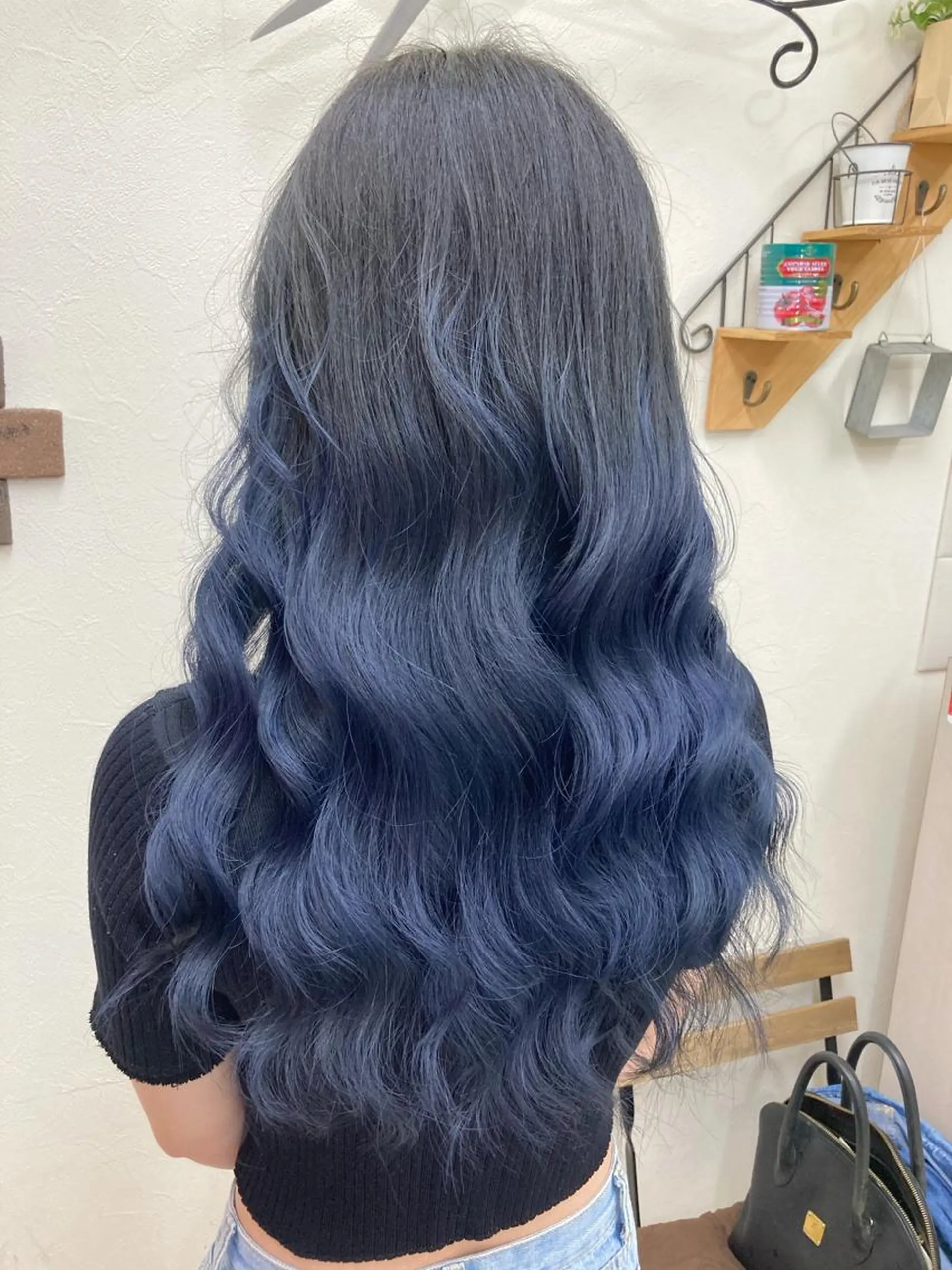 セミロング カラー ブルーカラー グラデーションカラー ネイビーカラー 池袋🧡ダブルカラー /馴染ませエクステのヘアスタイル