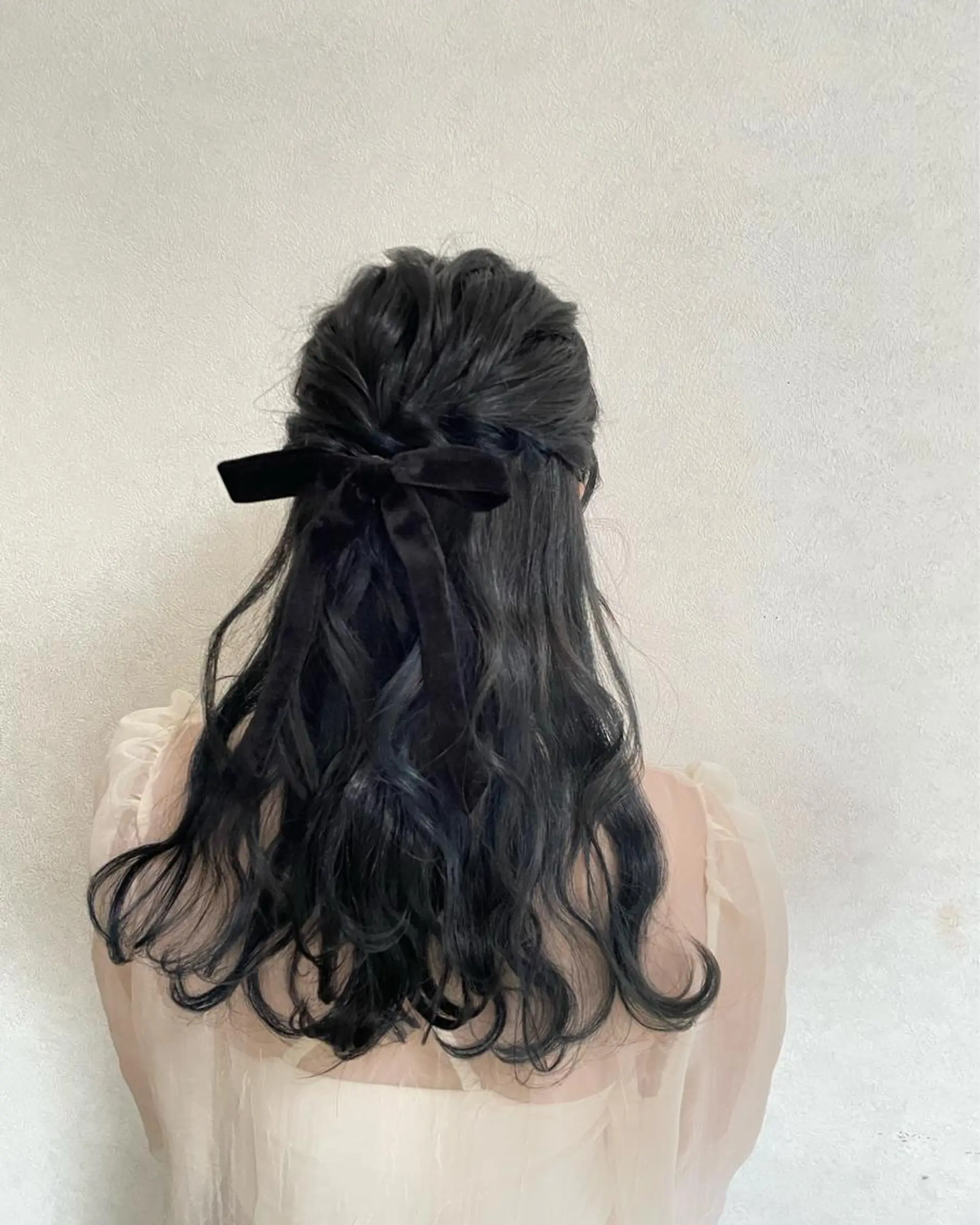 ヘアアレンジ ハーフアップ 金城 二千夏のヘアスタイル