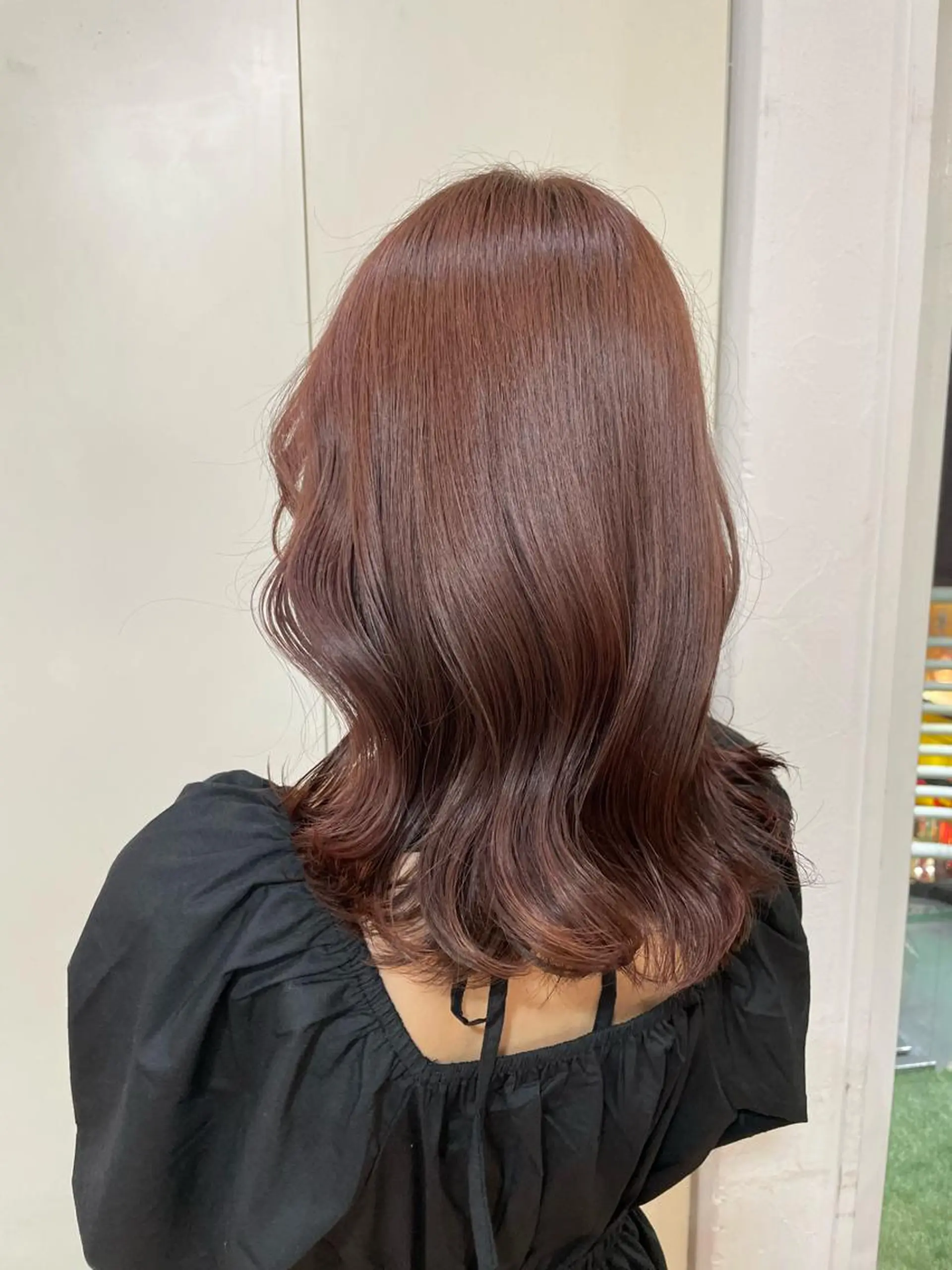 セミロング カラー ピンクカラー 🦋透明感 艶カラー Rie🦋のヘアスタイル