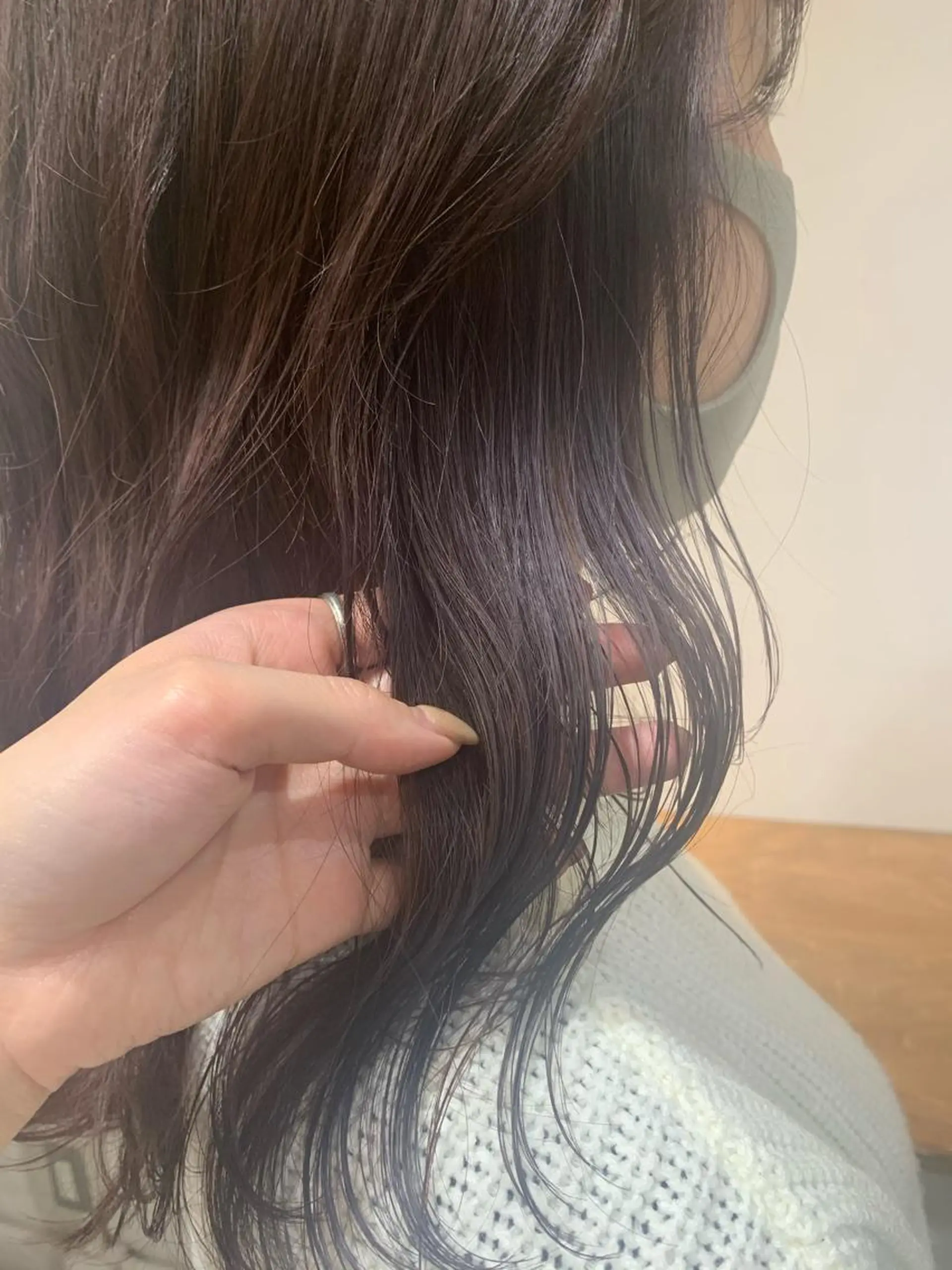 ミディアム カラー ハイトーン/レイヤー 💜Akaneのヘアスタイル