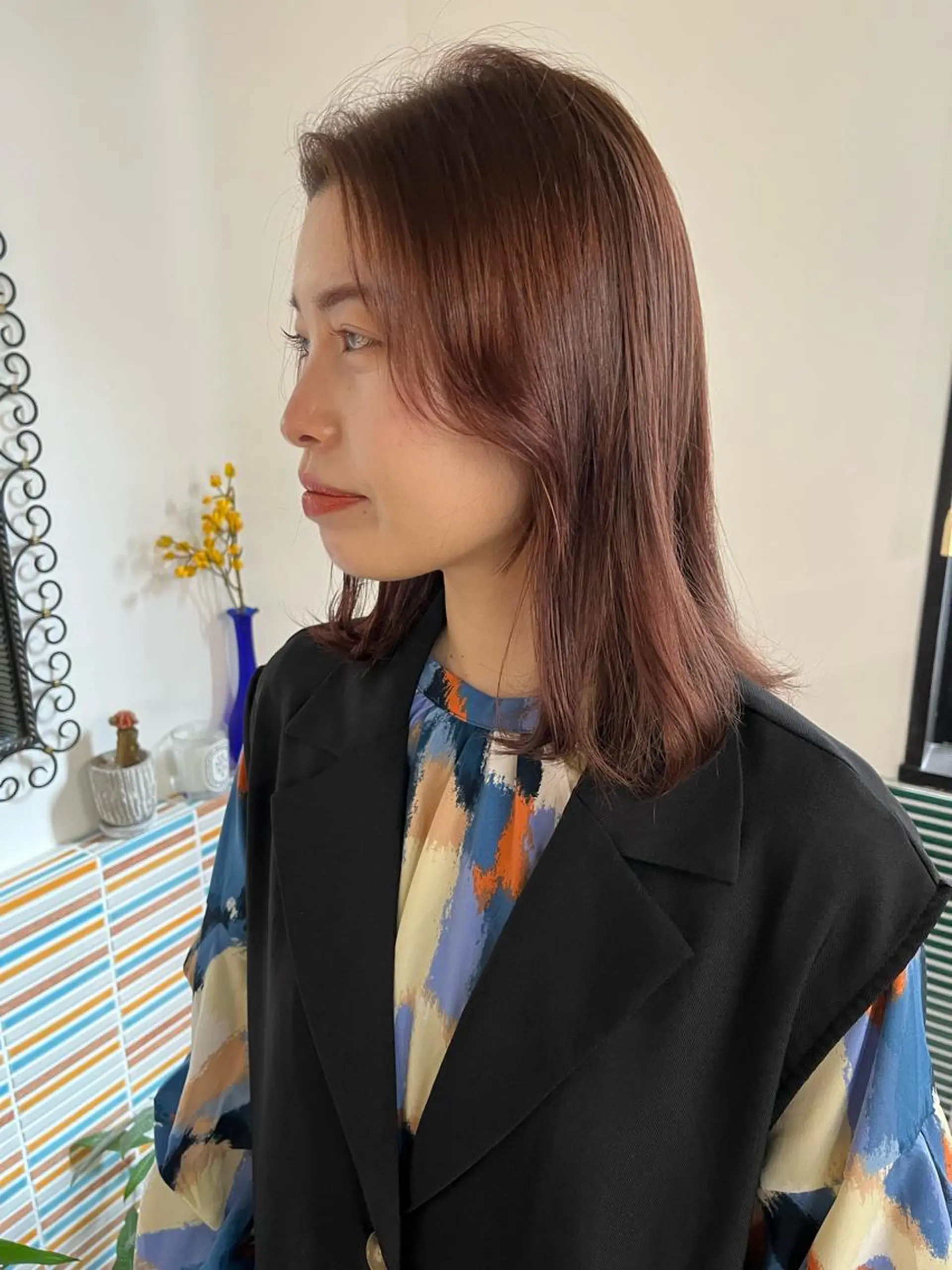 ミディアム カラー ブラウンカラー カット ヘアカラー トリートメント 🩷ハイトーン透明感 レイヤー🩷ユリカのヘアスタイル