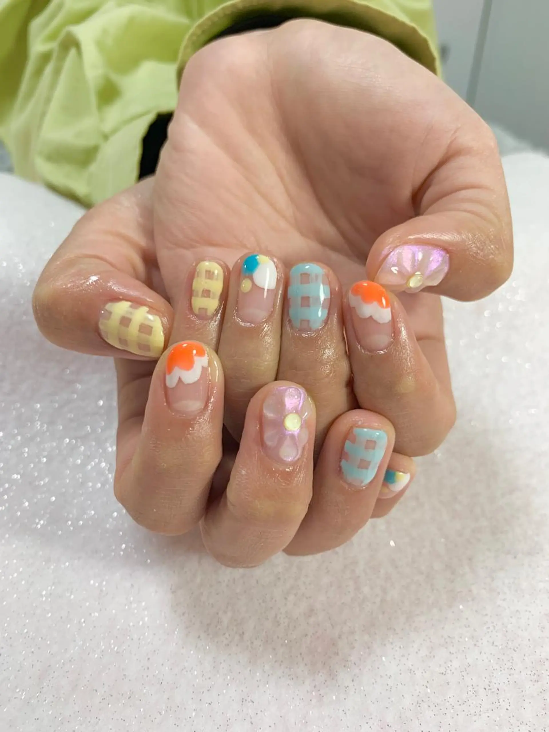 ネイル 春ネイル ハンドネイル 手塚 里奈のネイルデザイン
