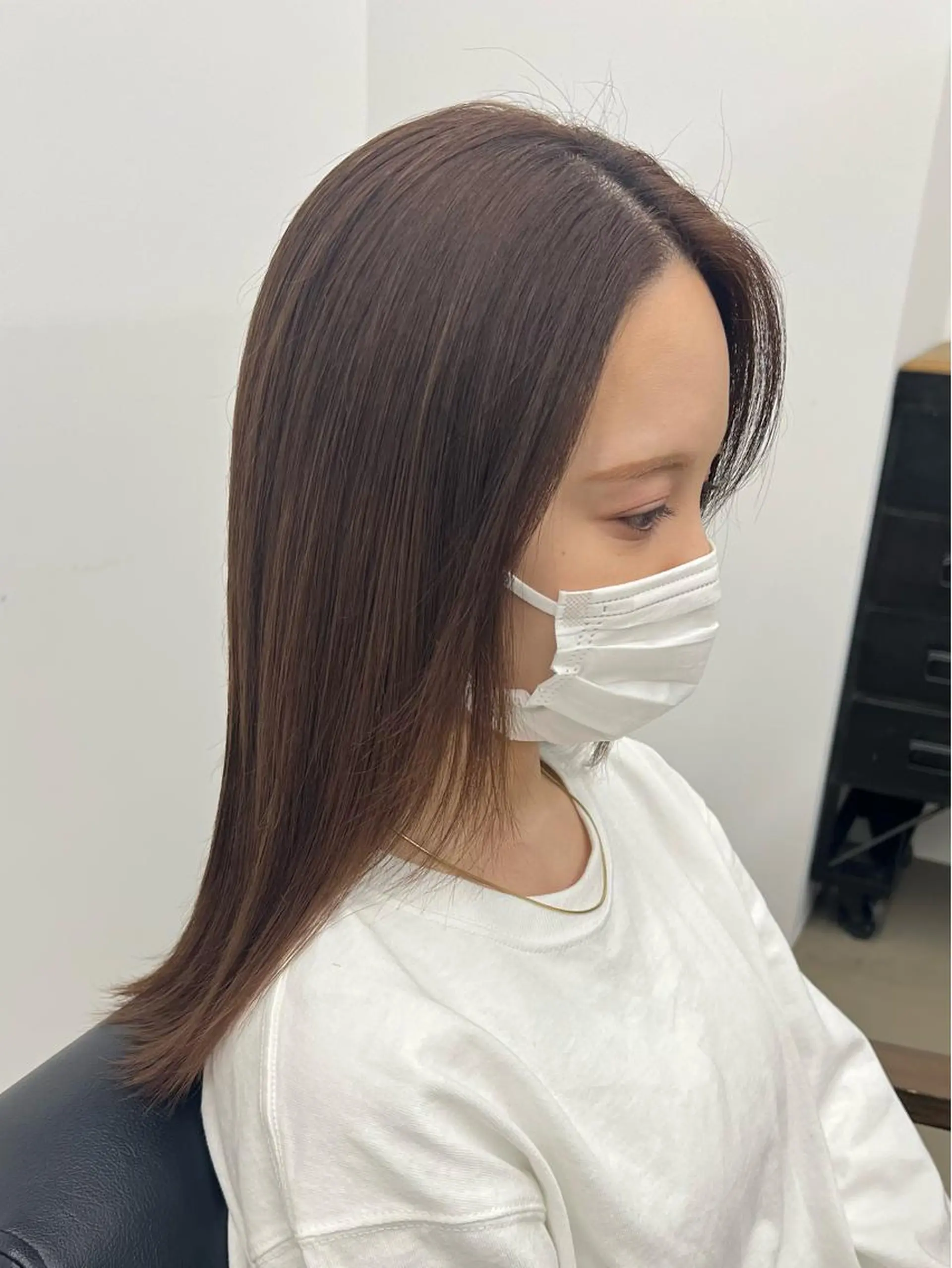 セミロング カラー ブリーチ Nico所属・Nico🌛 Karenのネイルデザイン