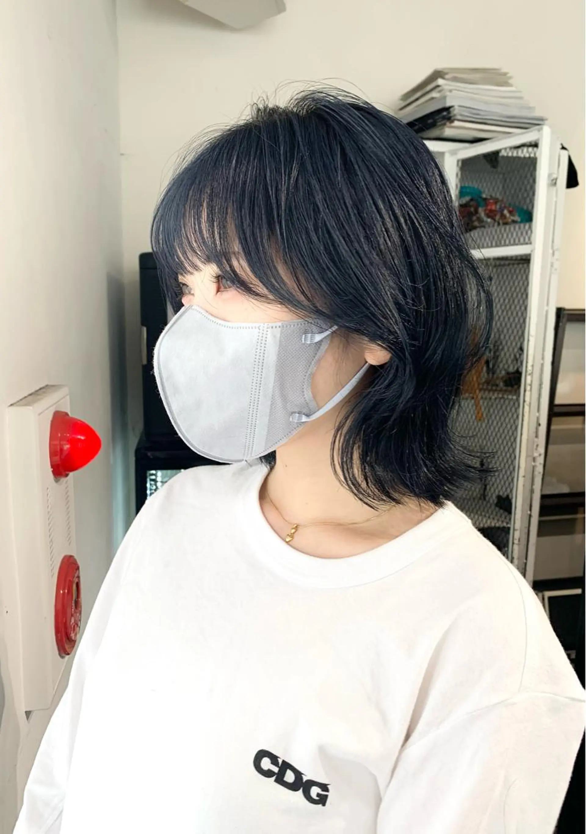 ミディアム カラー 黒髪 ブリーチ ブルーカラー ブルーブラック ヘアカラー トリートメント レイヤーカット/艶髪 ✨💭KIRARIのヘアスタイル