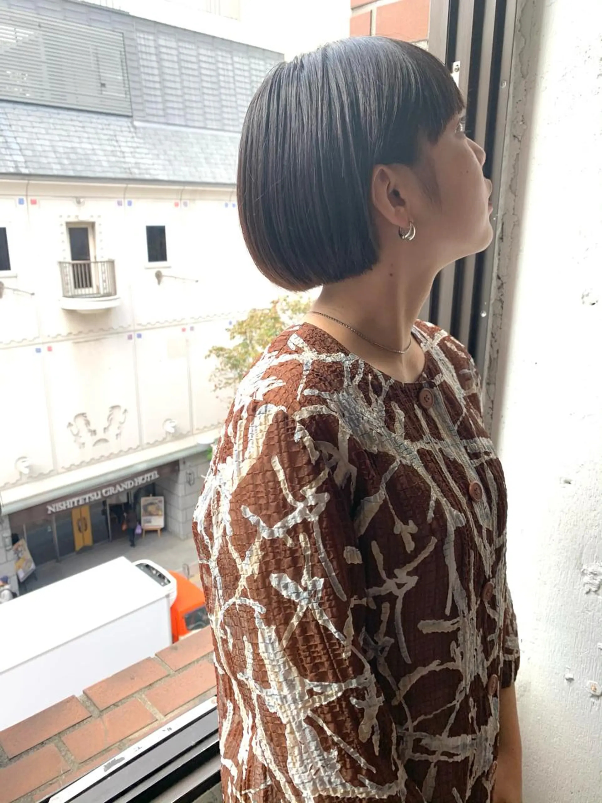 ショート カラー ブルーカラー ブルージュ ボブ Fuuu《フゥ》所属・シノザキ シンゴのヘアスタイル