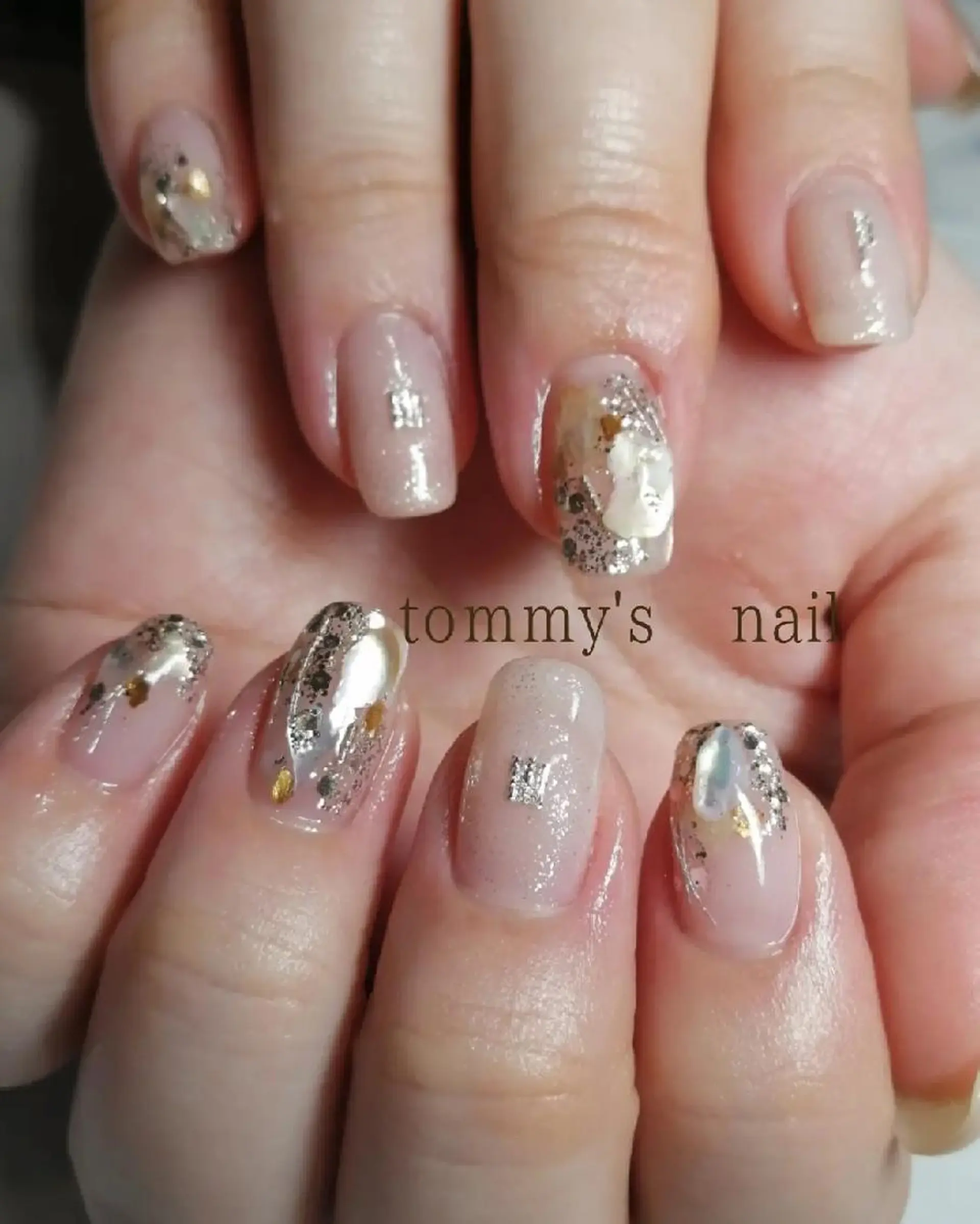 ネイル アートネイル フットネイル ジェルネイル ミラーネイル ワンカラーネイル ハンドネイル tommy's nail所属・福岡/若よもぎ蒸し 全身美容が叶うサロンのネイルデザイン