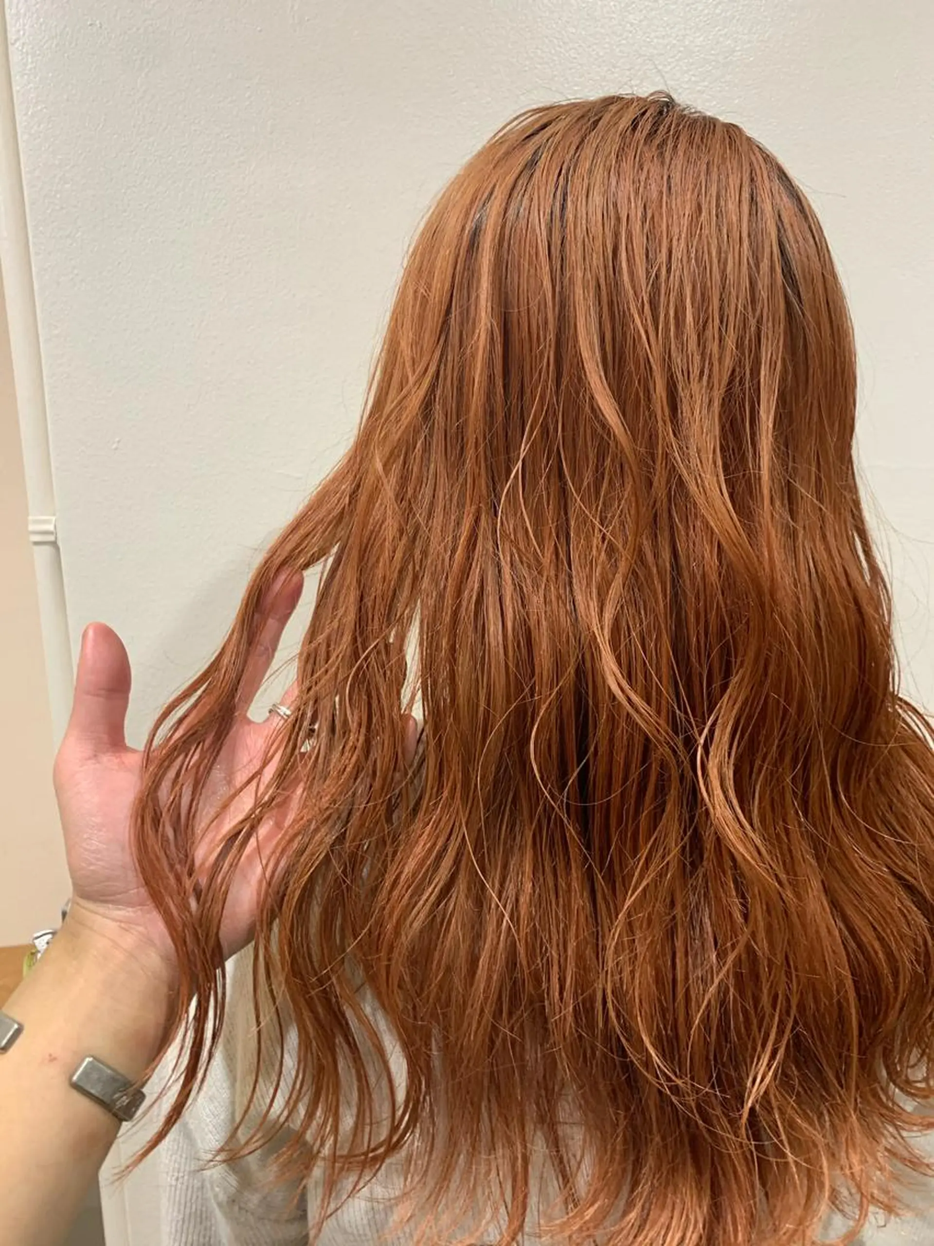 ロング ヘアカラー トリートメント ヘッドスパ ヘアセット 山口 竣也のヘアスタイル