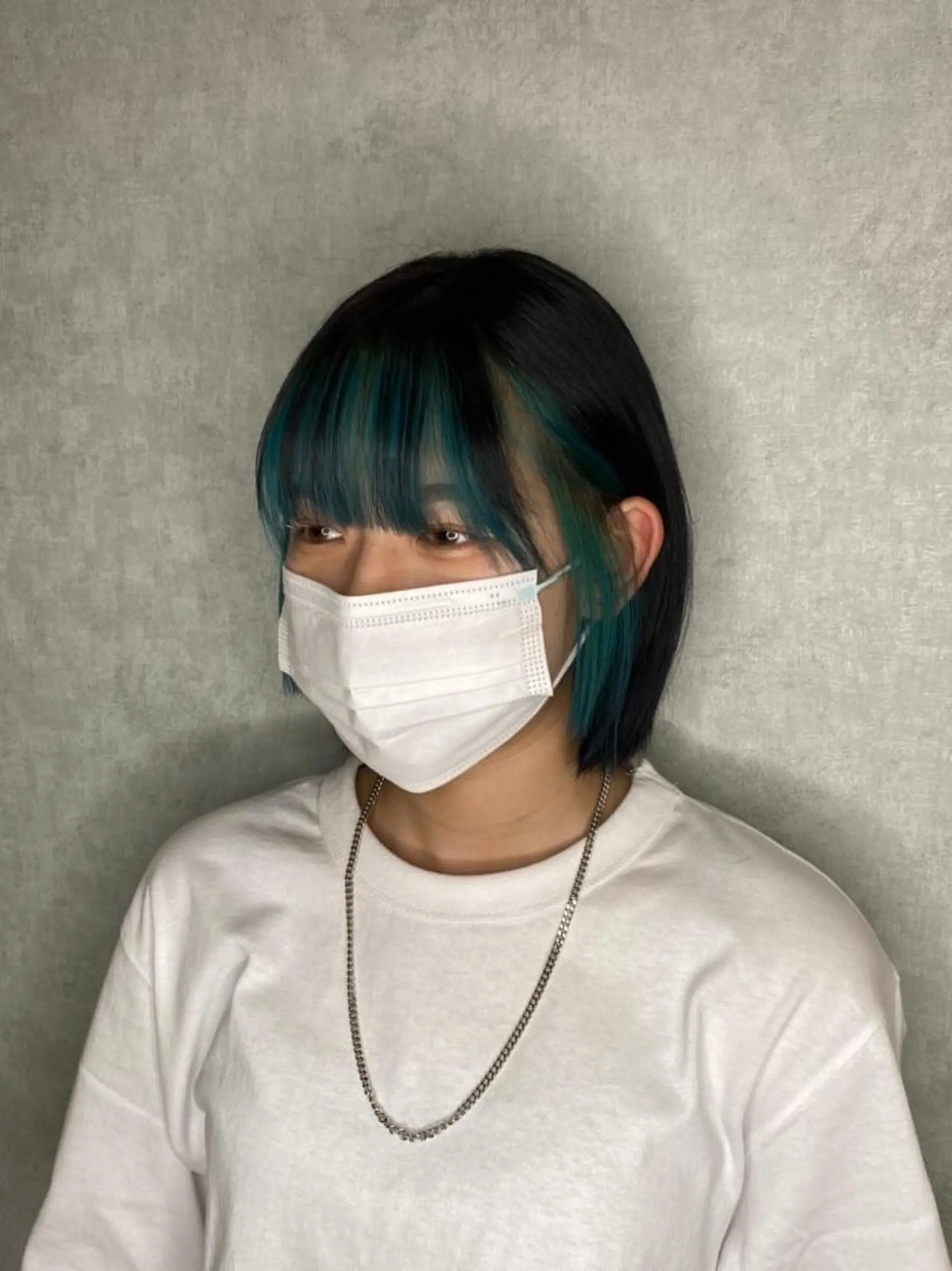 カラー ミストバング ブルーカラー  フェイスフレーミング 🌱ブリーチ・透明感 カラー/mapi🦭のヘアスタイル